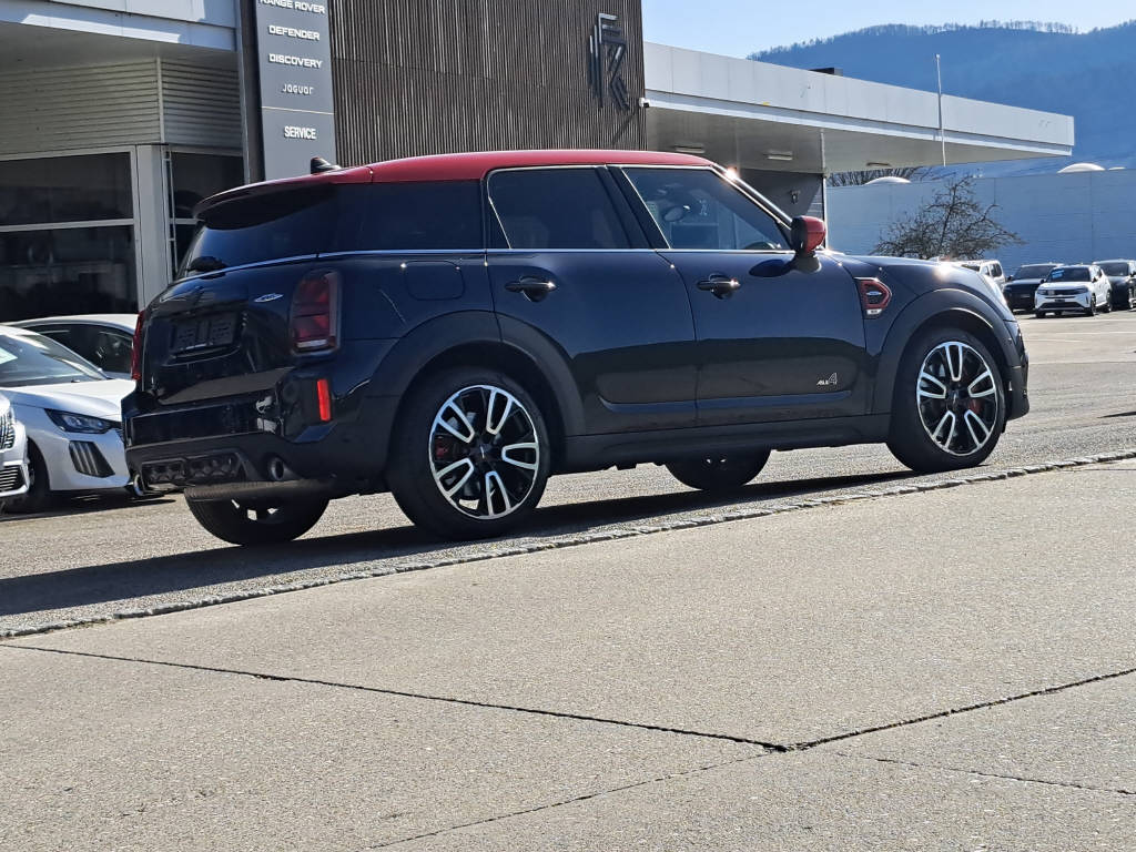 MINI Countryman 2.0i 306cv John Cooper Works ALL4-image-5