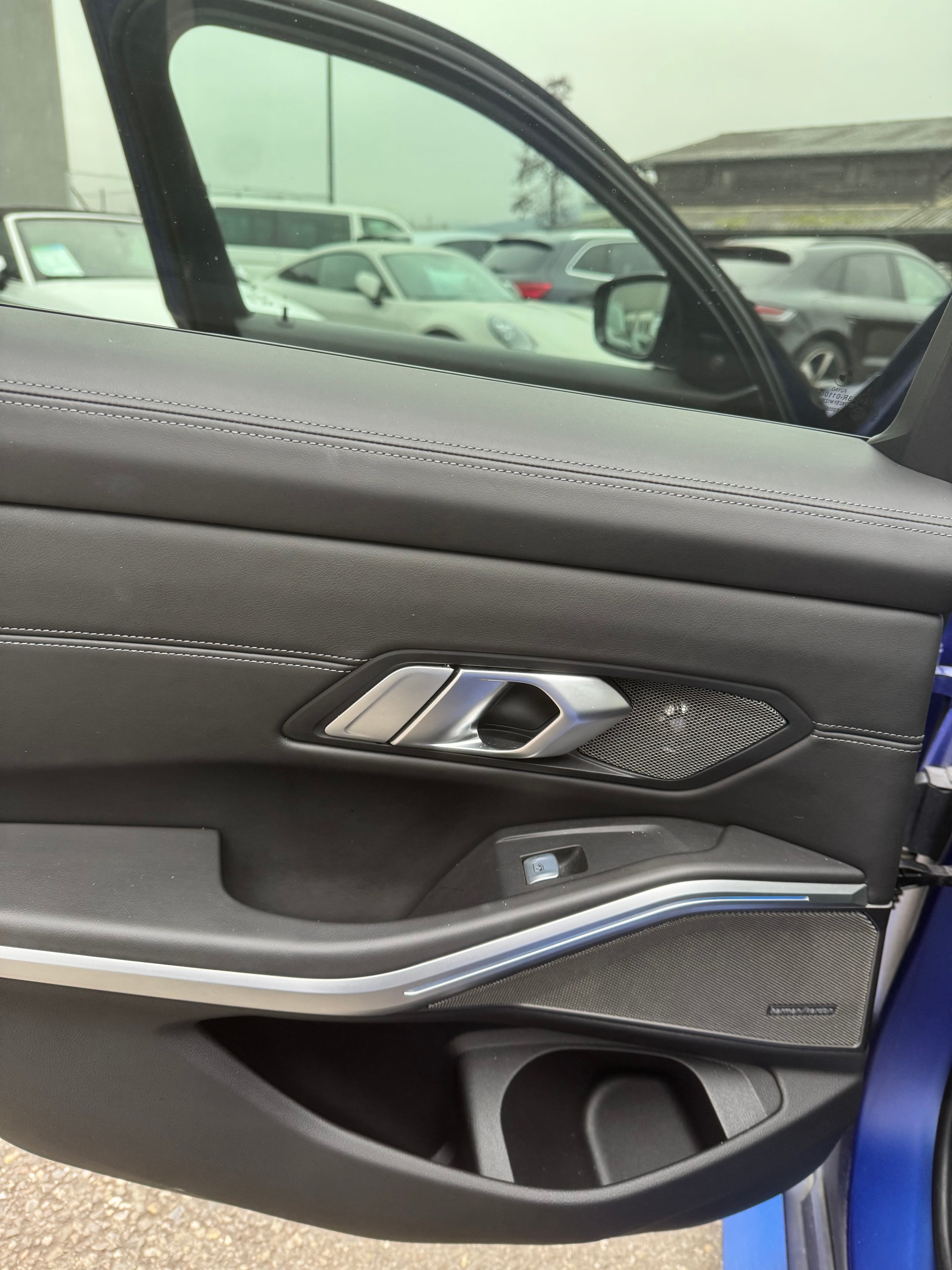 BMW M3 Competition M xDrive-image-8