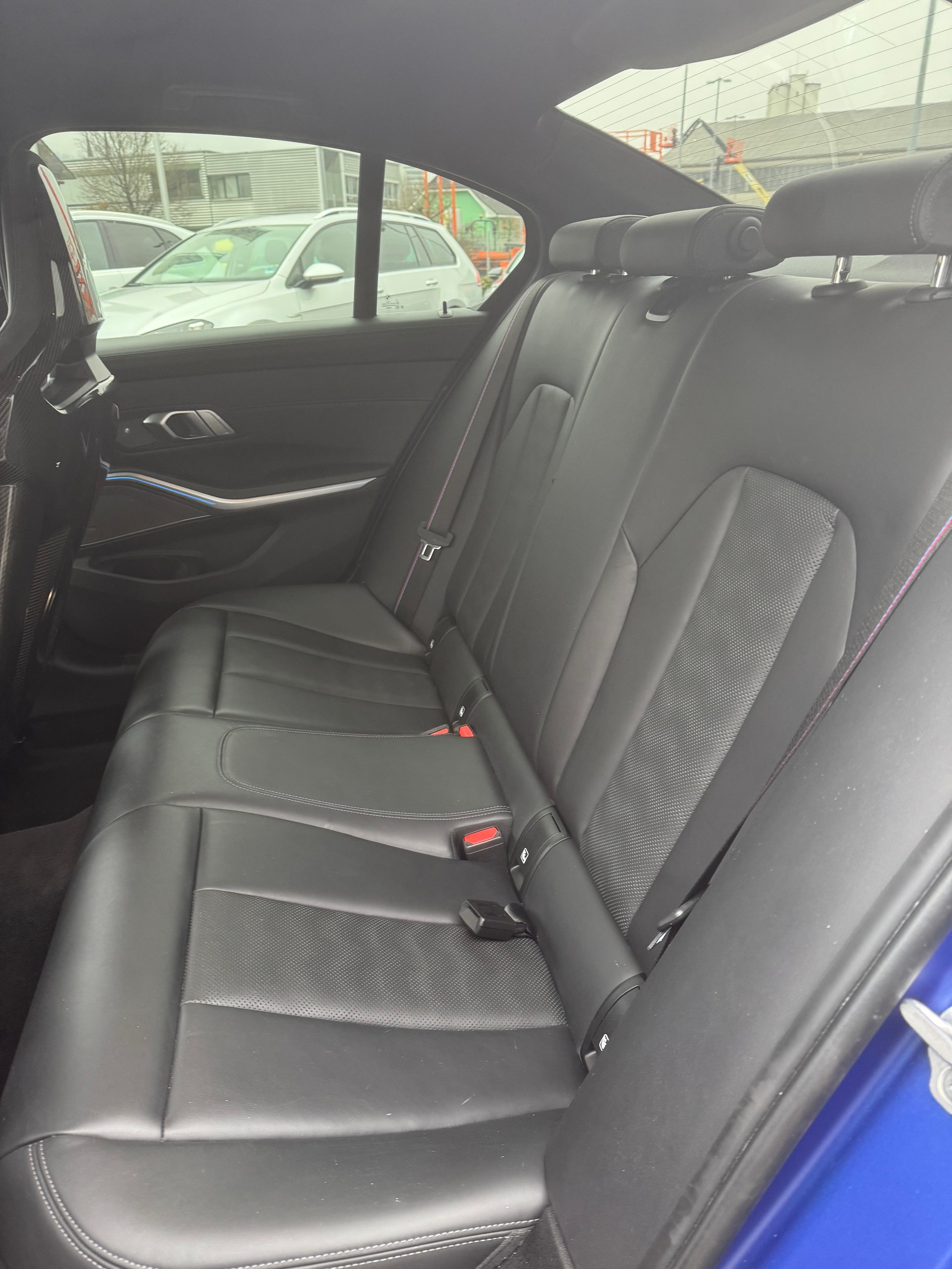 BMW M3 Competition M xDrive-image-10