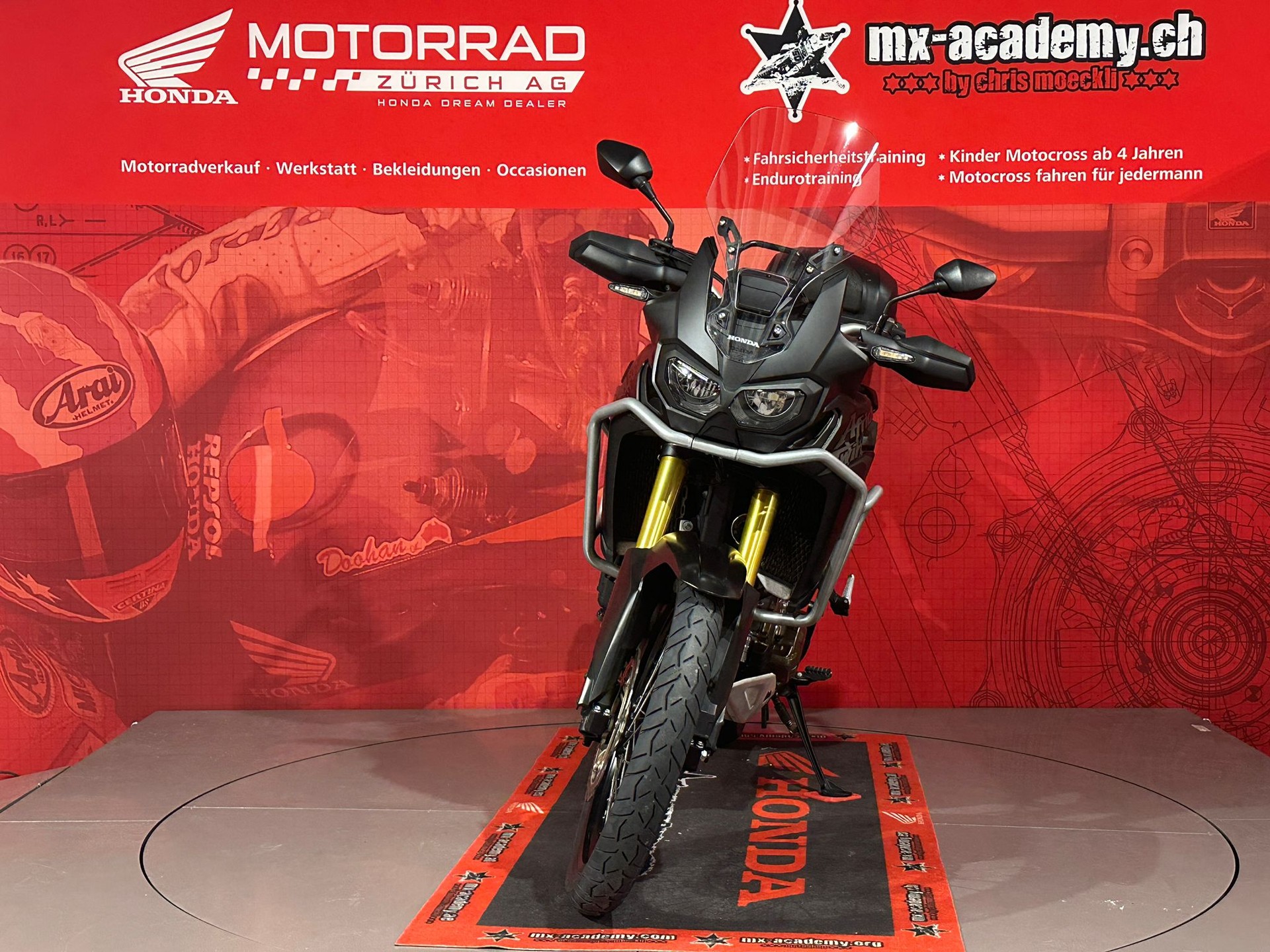 HONDA **CRF 1100 Africa Twin***-showroom-element-2