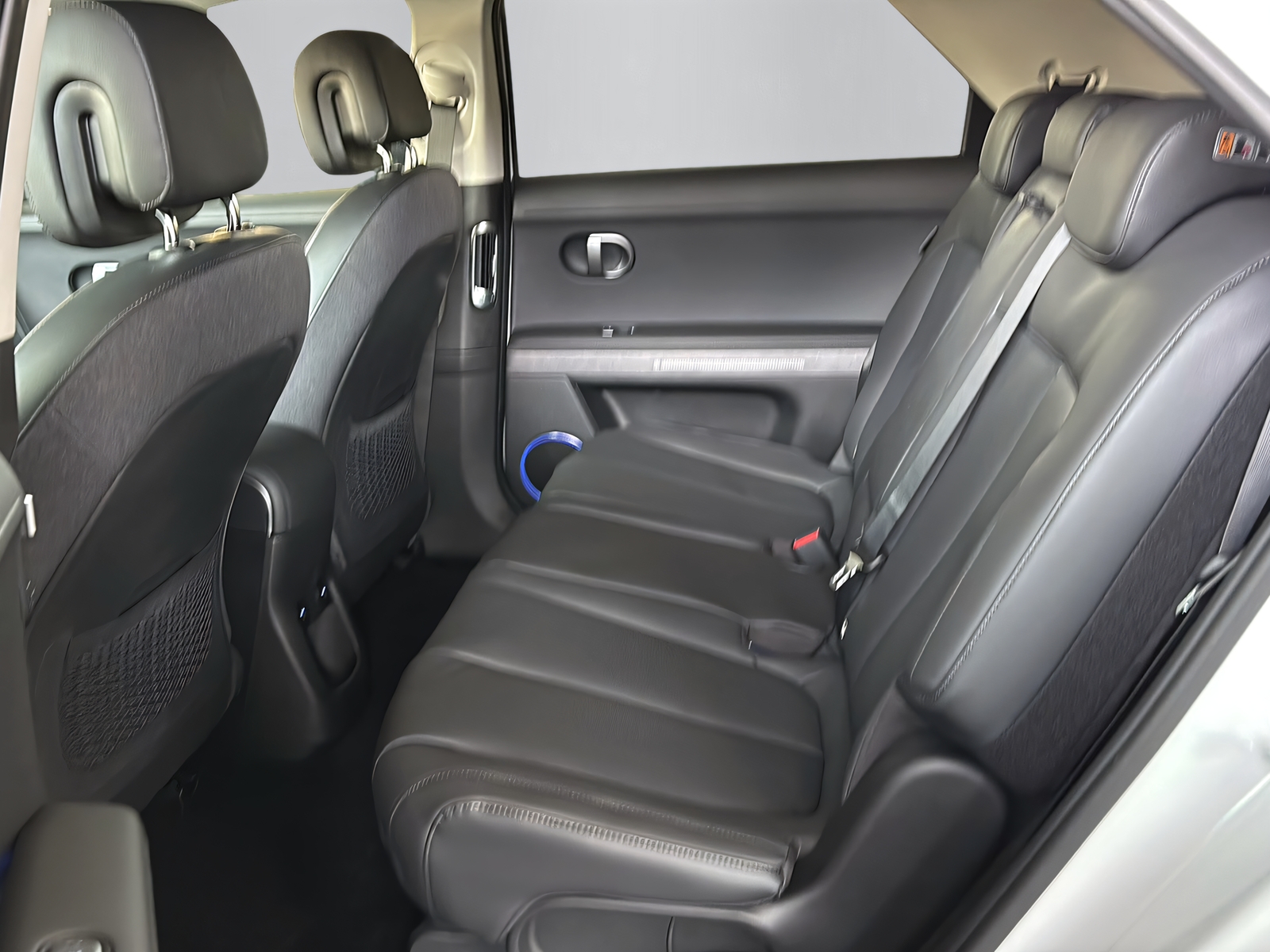 HYUNDAI Ioniq 5 Amplia 4WD 84 kWh-image-11