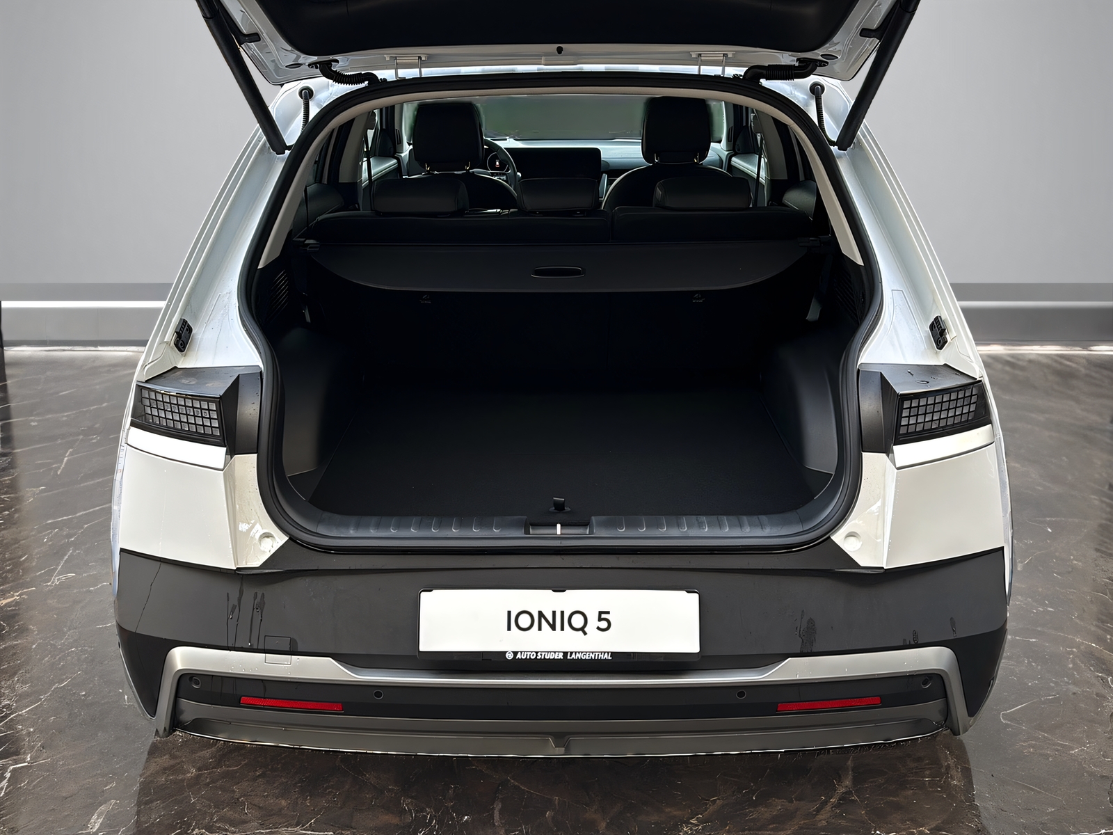 HYUNDAI Ioniq 5 Amplia 4WD 84 kWh-image-6