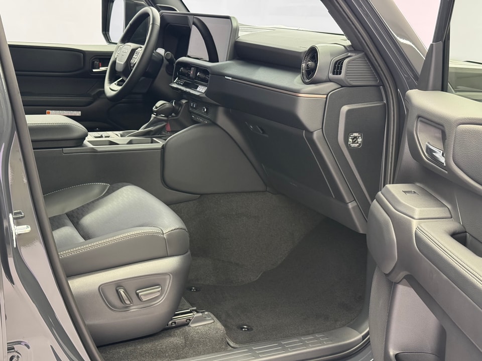 Land Cruiser 2.8 D 48V Invincible AWD