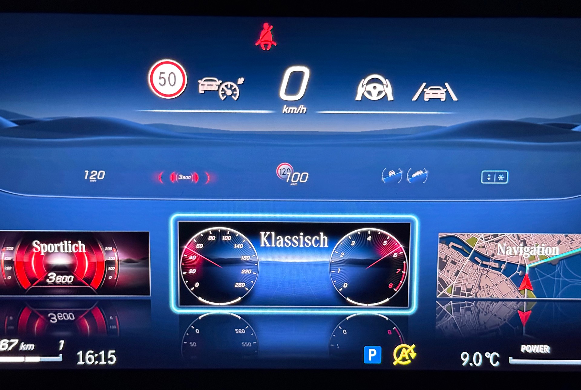 MERCEDES-BENZ GLC 220 d AMG Line 4Matic 9G-Tronic-image-18