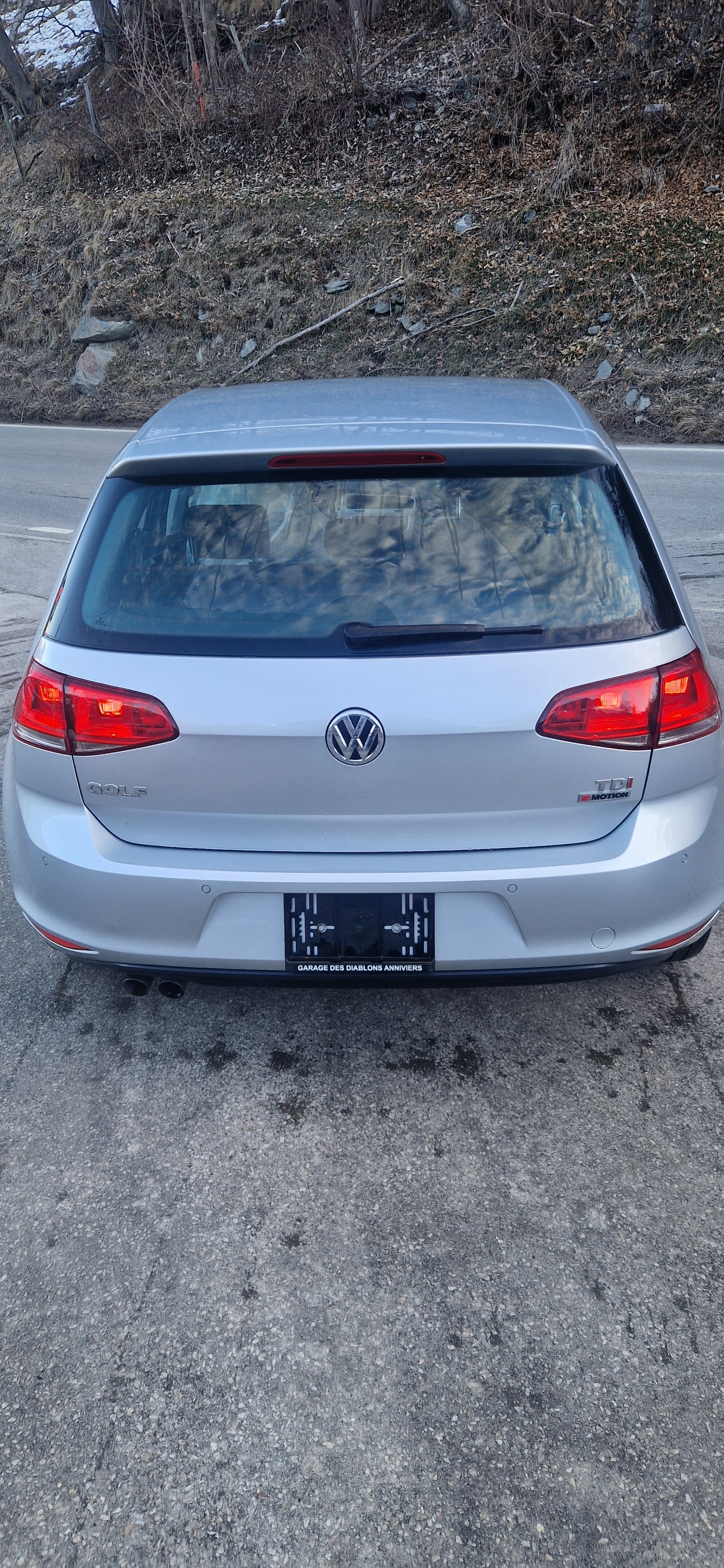 VW Golf 1.6 TDI Comfortline Start 4Motion-image-2