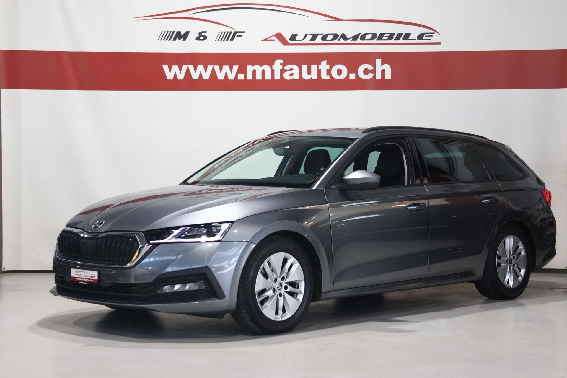 SKODA Octavia Combi 2.0 TDI Ambition 4x4 DSG-image-1