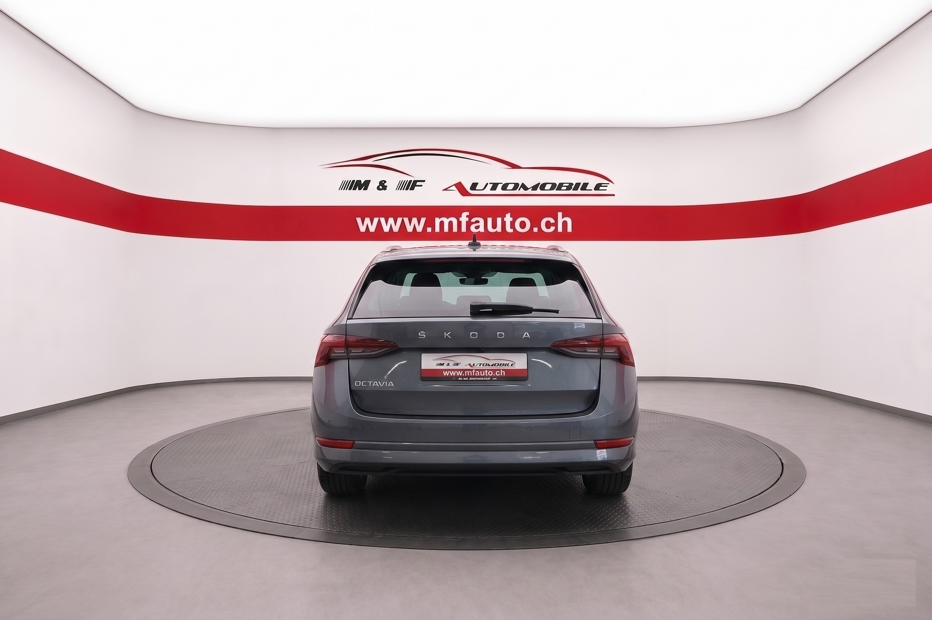 SKODA Octavia Combi 2.0 TDI Ambition 4x4 DSG-image-4