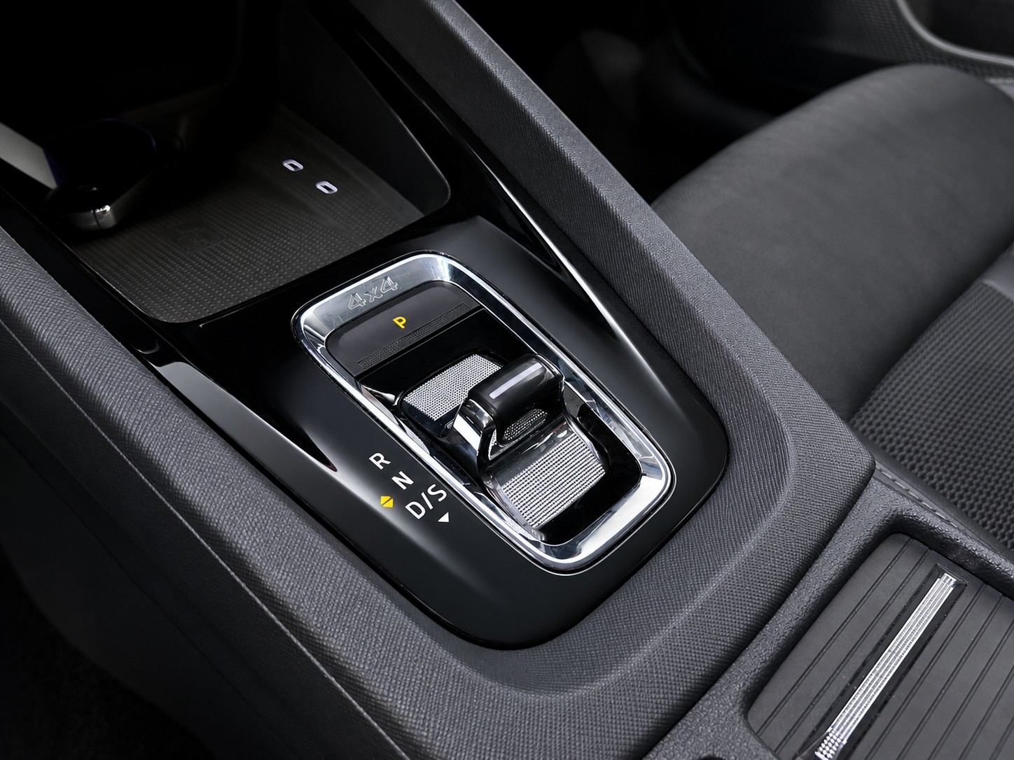 SKODA Octavia Combi 2.0 TDI Ambition 4x4 DSG-image-9