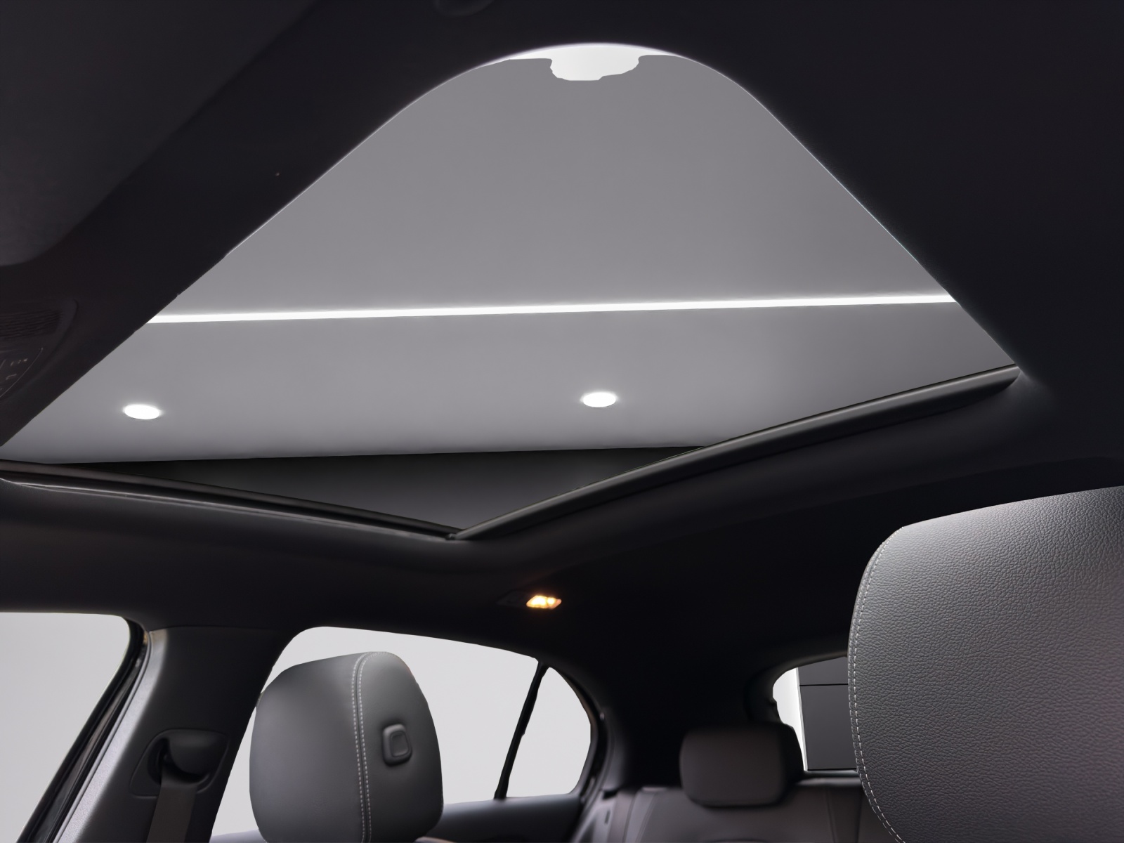 Image MERCEDES-BENZ A-250 A 250 e EQ Star 8G-DCT