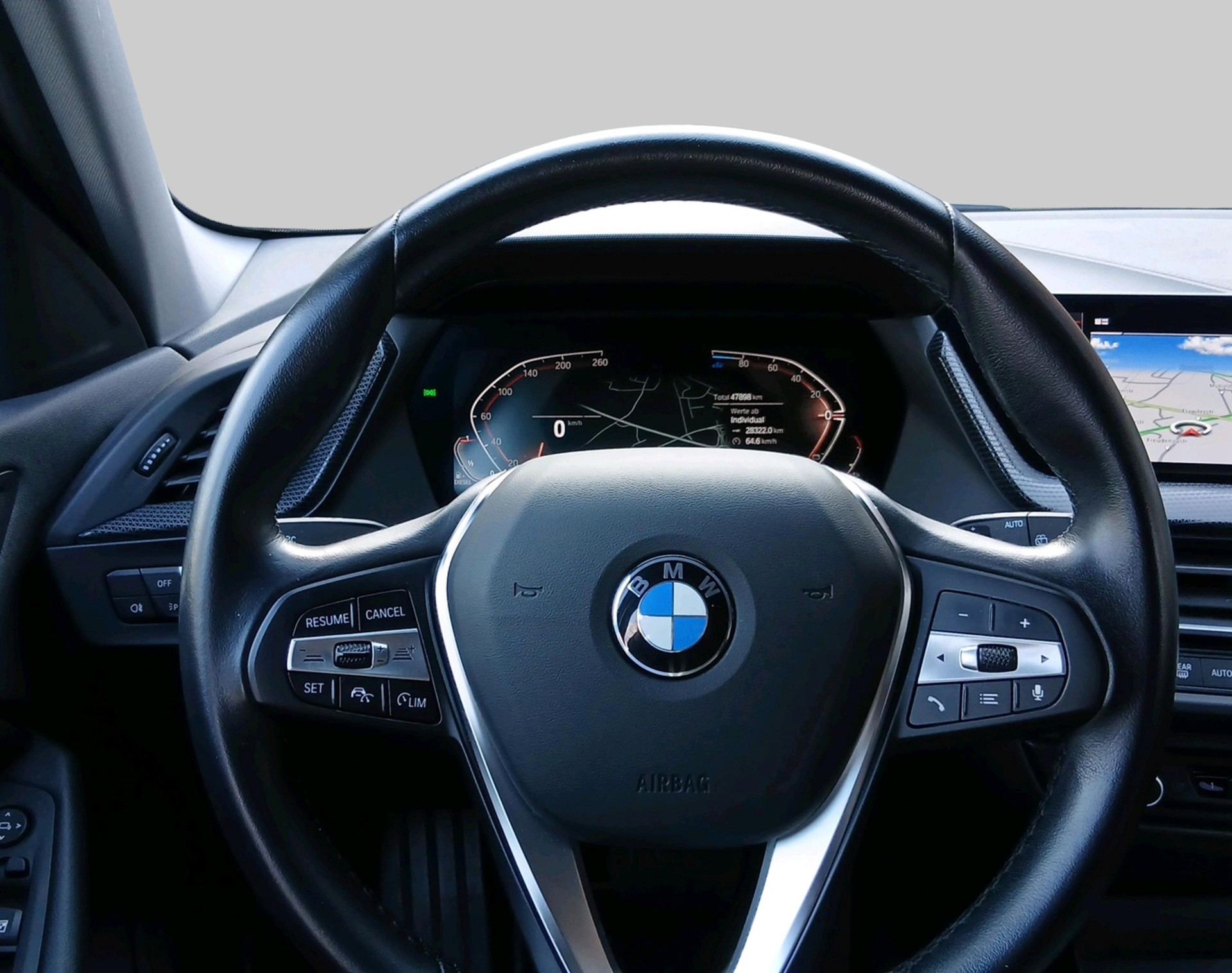 BMW 1 Series F40 120d xDrive-image-11