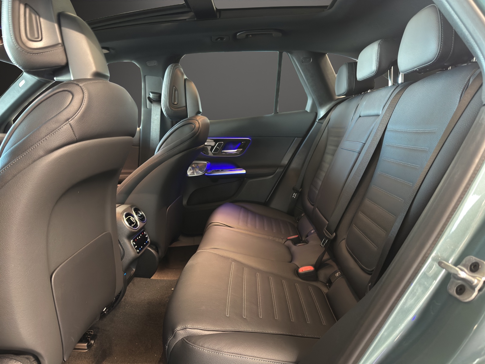 MERCEDES-BENZ GLC 300 de 4M EQ Star AMG Line-image-11