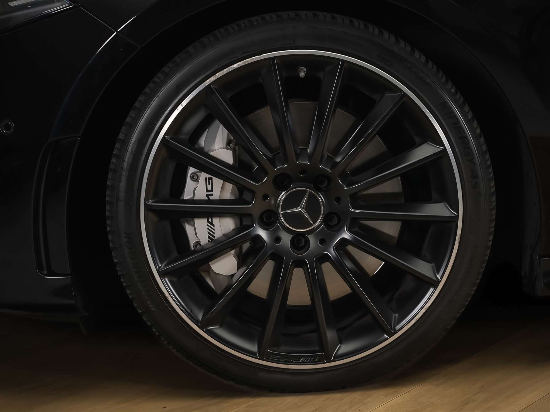 MERCEDES-BENZ A 35 AMG 4Matic Speedshift *Limousine*CH Auto*el. Sitze*360° Kamera*-image-15