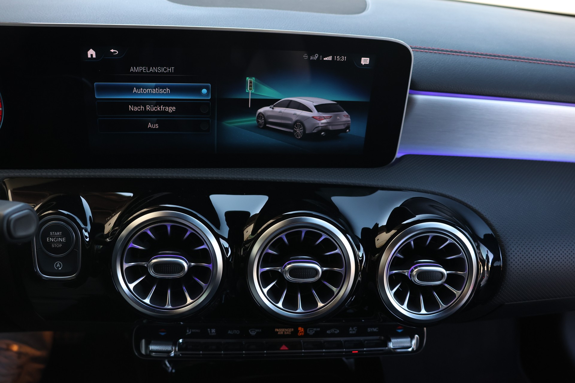 MERCEDES-BENZ CLA Shooting Brake 35 AMG 4Matic 7G-DCT-image-23