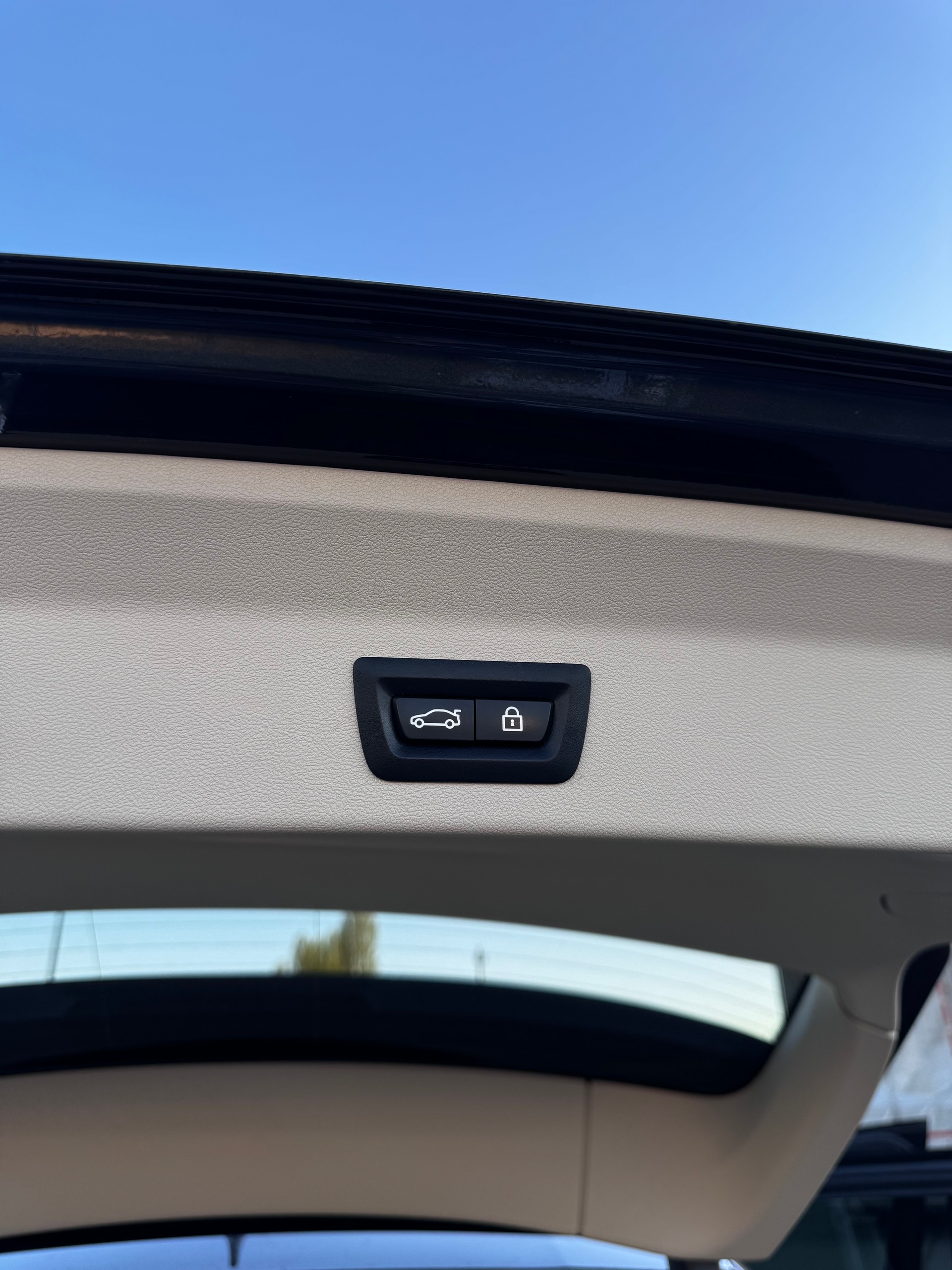 BMW X3 xDrive 20i Steptronic-image-14