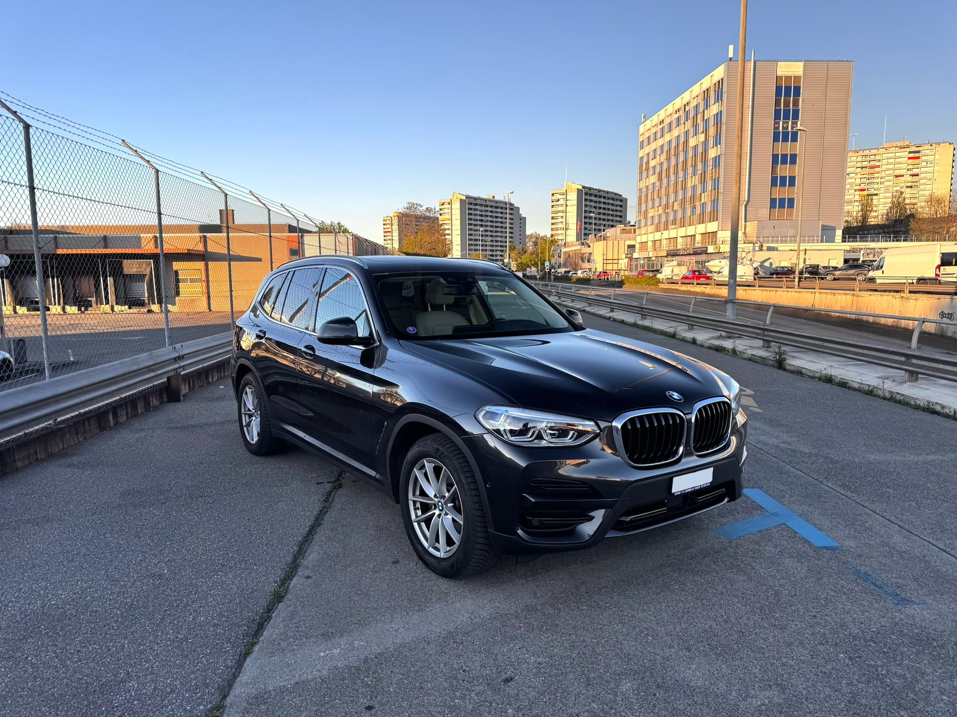 BMW X3 xDrive 20i Steptronic-image-0