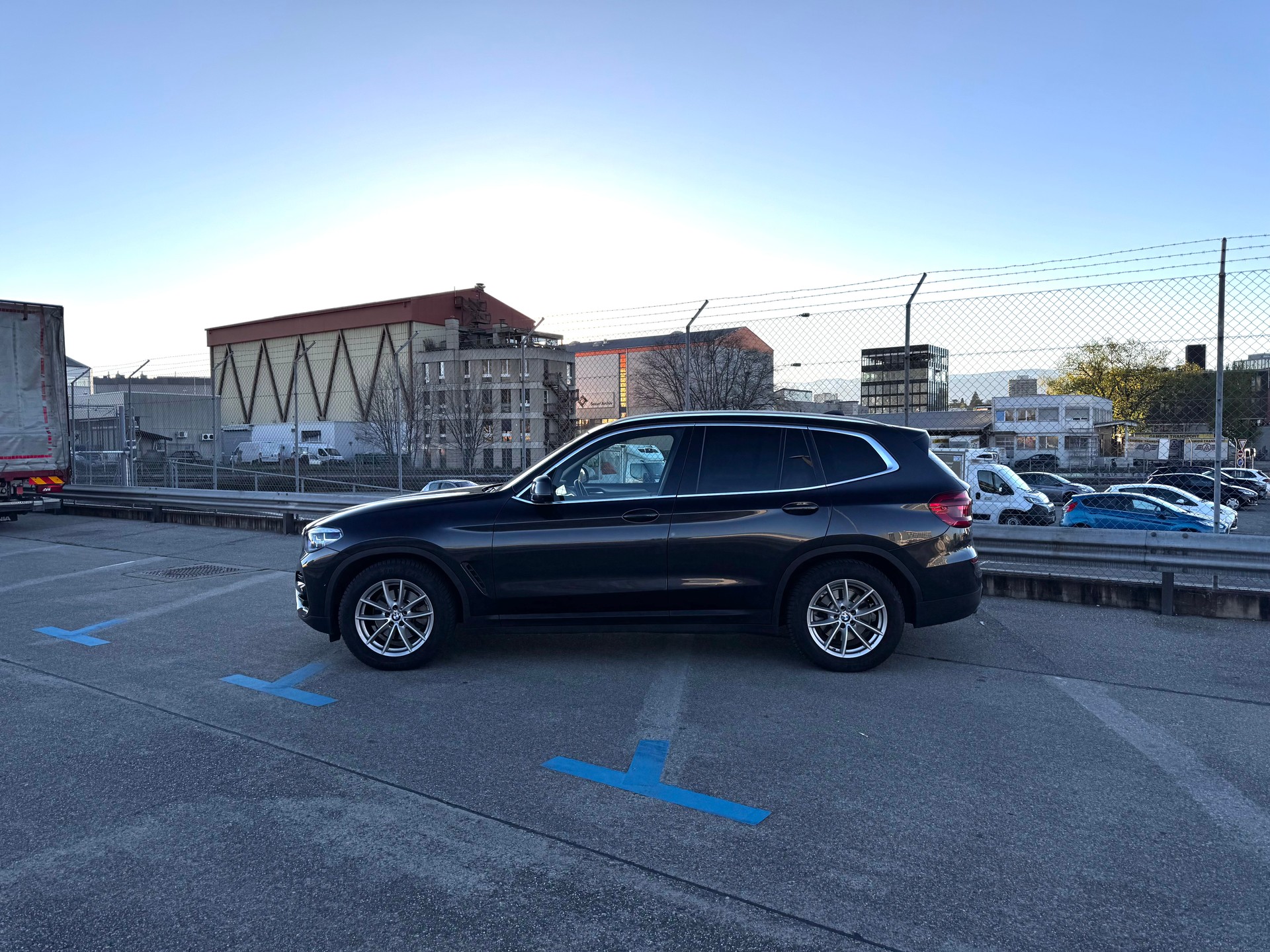 BMW X3 xDrive 20i Steptronic-image-4