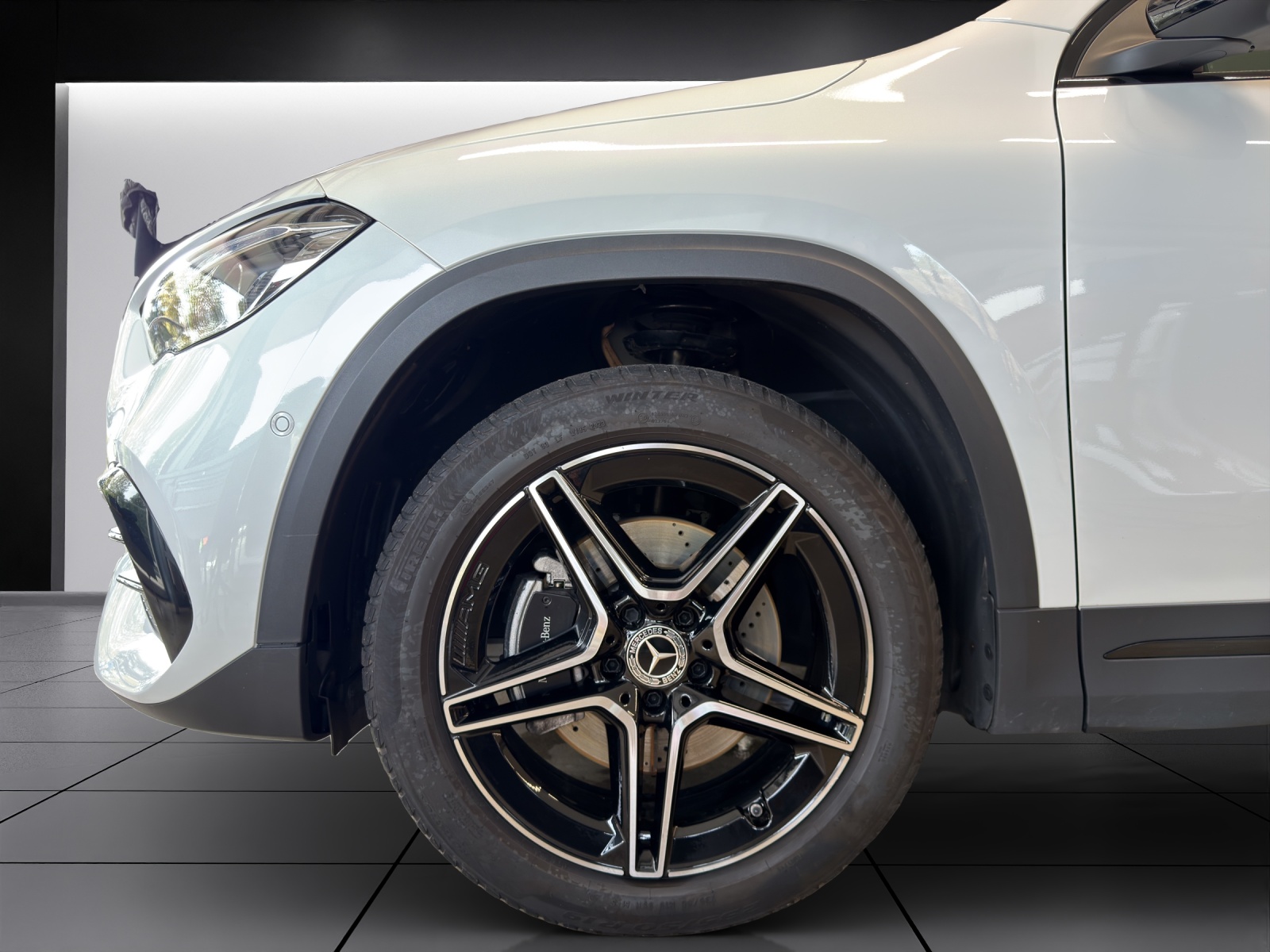 Image MERCEDES-BENZ GLA-250 GLA 250e AMG Line 8G-DCT