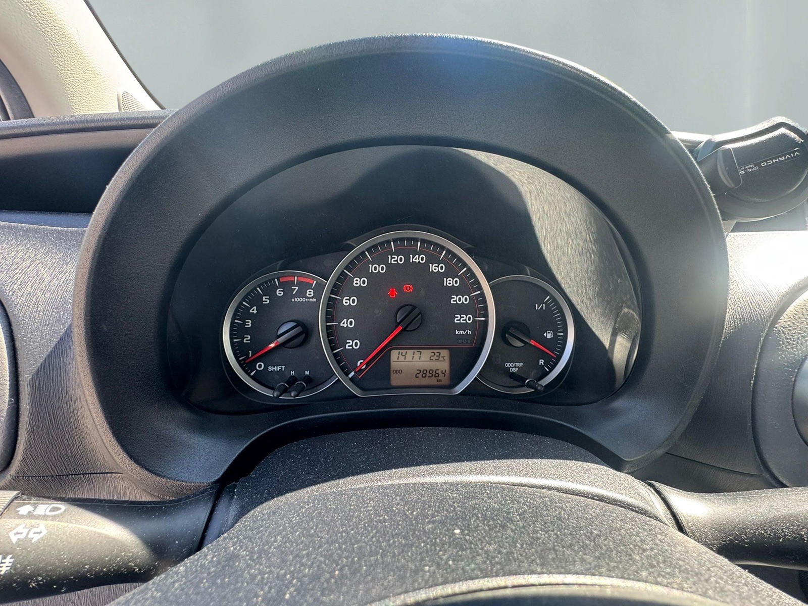 TOYOTA Yaris 1.33 Luna-image-12