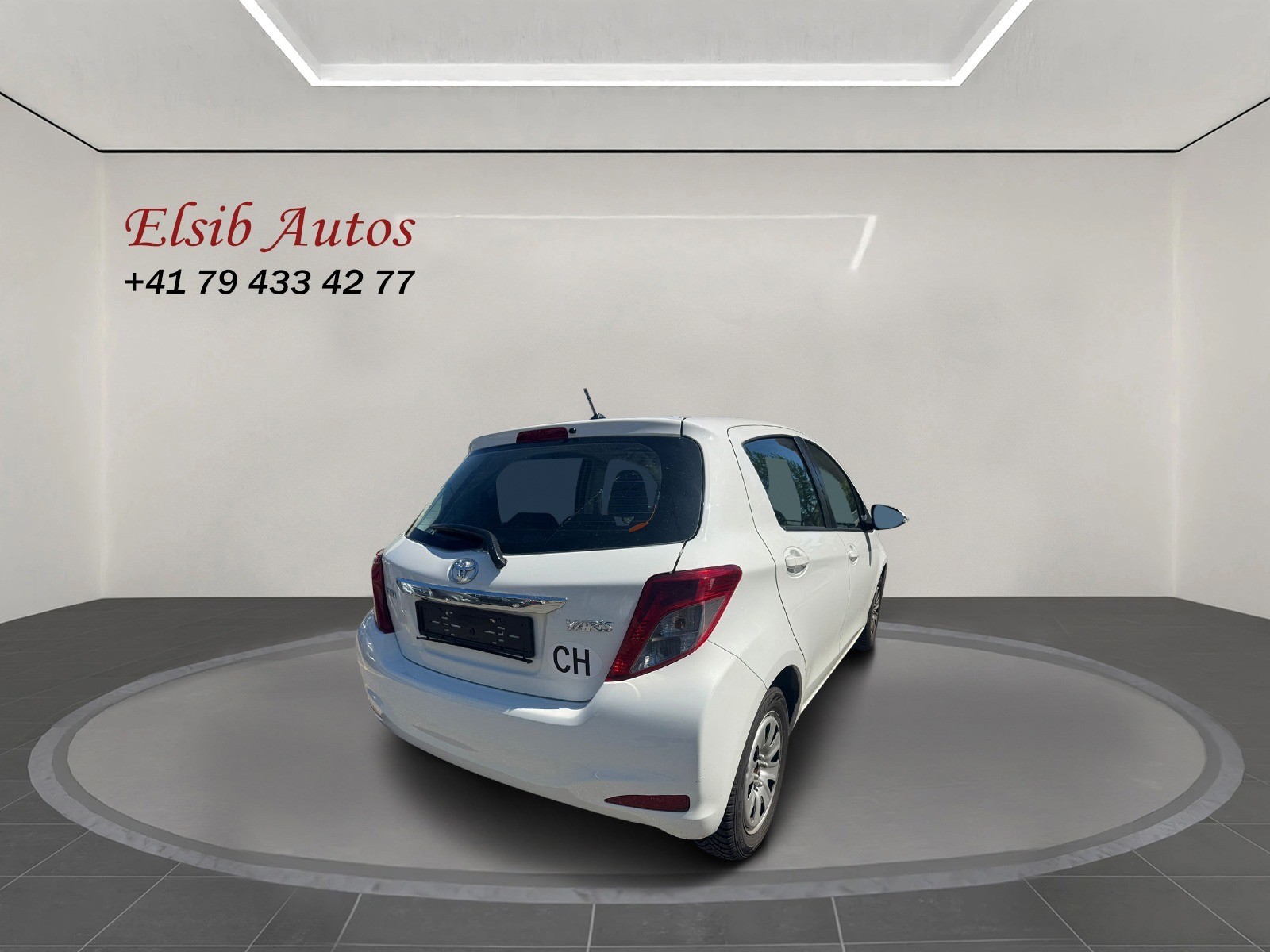 TOYOTA Yaris 1.33 Luna-image-1