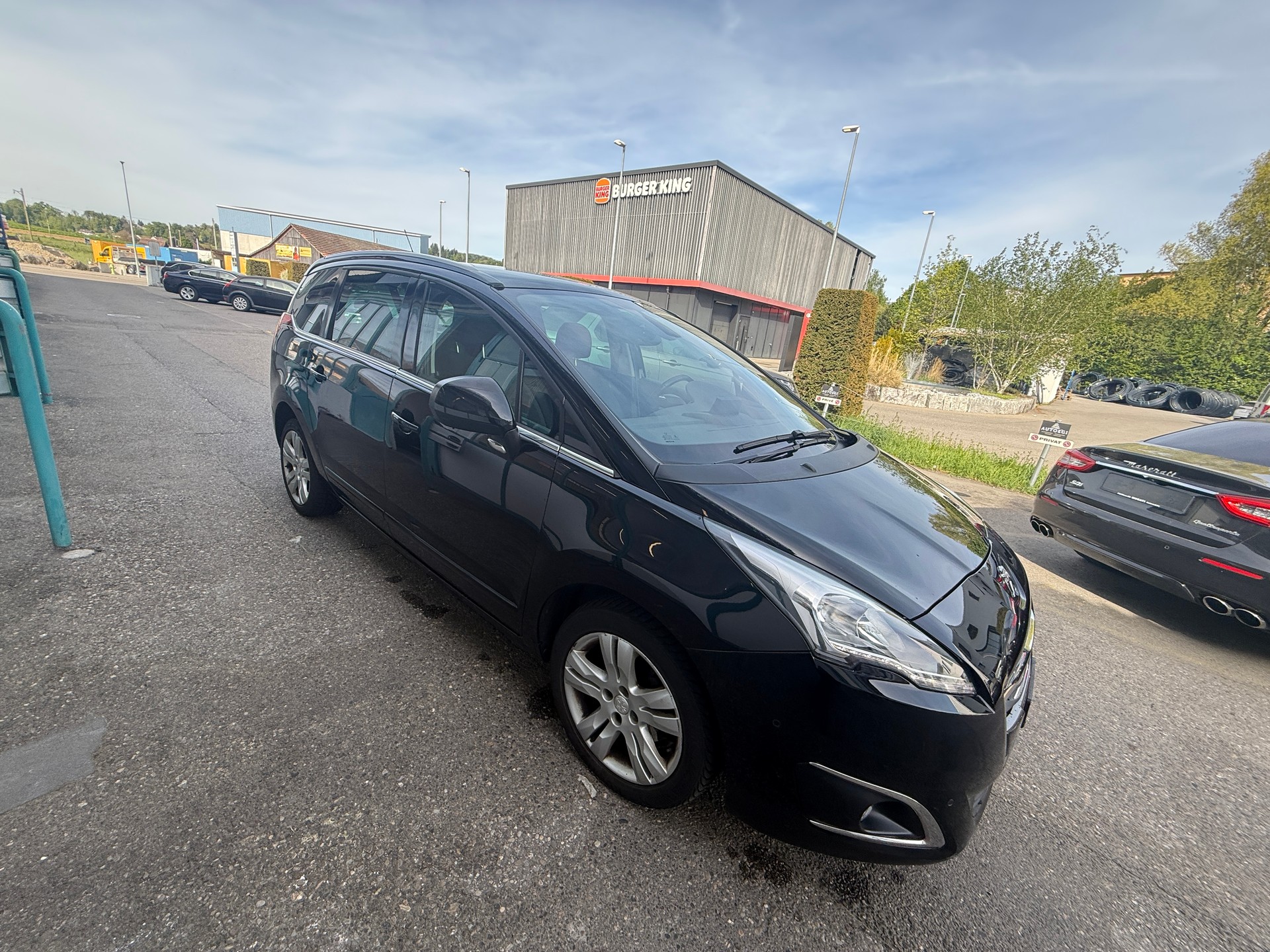 PEUGEOT 5008 2.0 BlueHDI Business-image-4