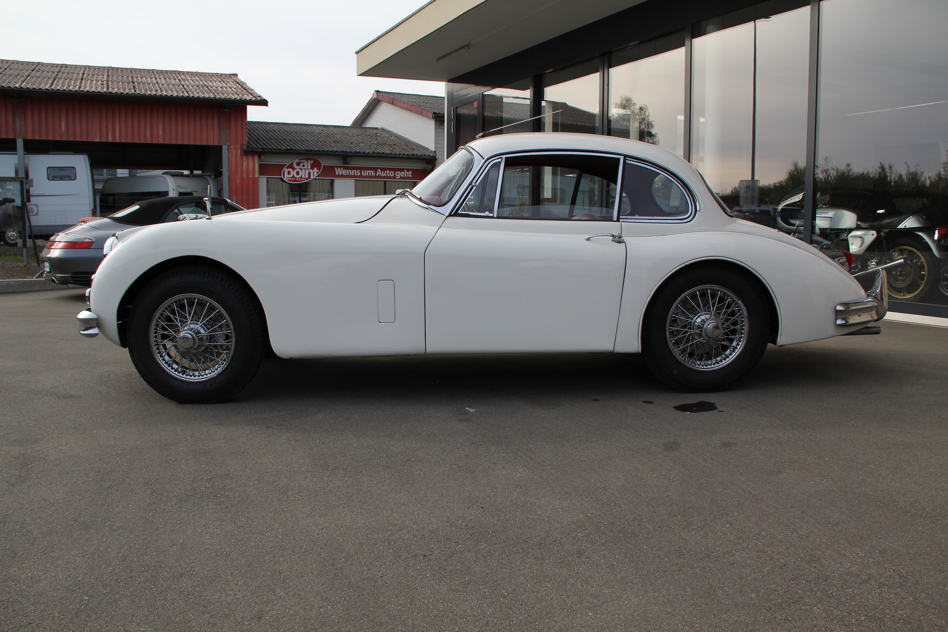 JAGUAR XK150-image-2