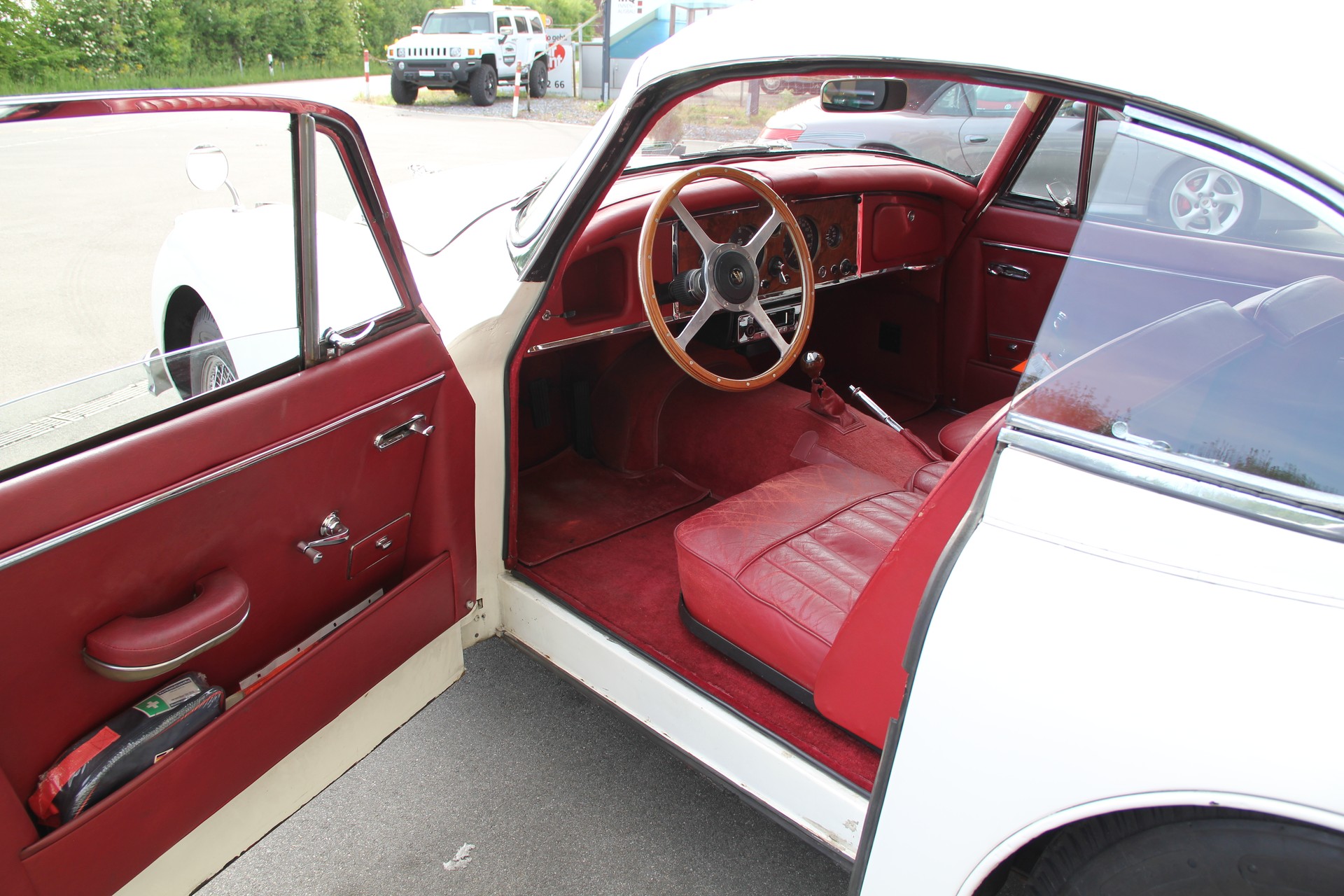JAGUAR XK150-image-5