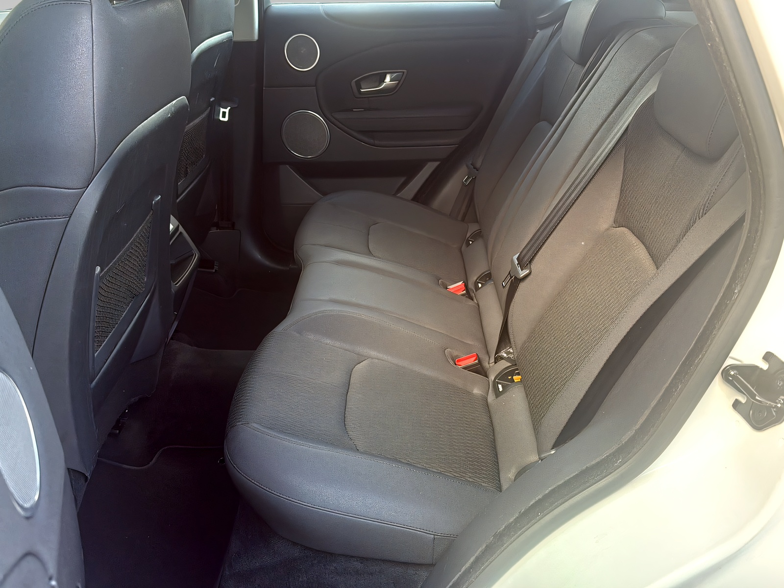 LAND ROVER Range Rover Evoque 2.0 TD4 Pure-image-13