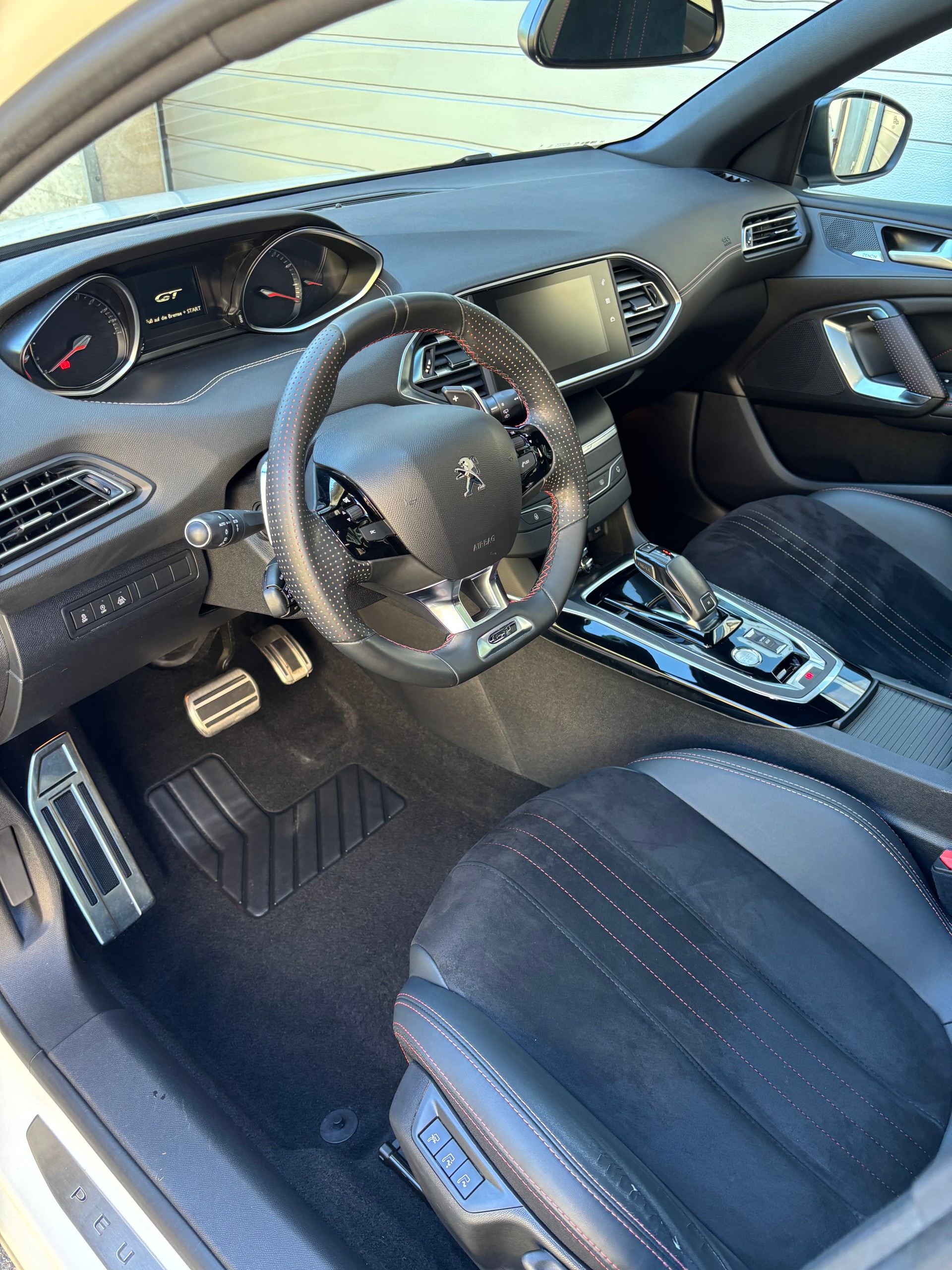 PEUGEOT 308 1.6 THP GT EAT-image-5