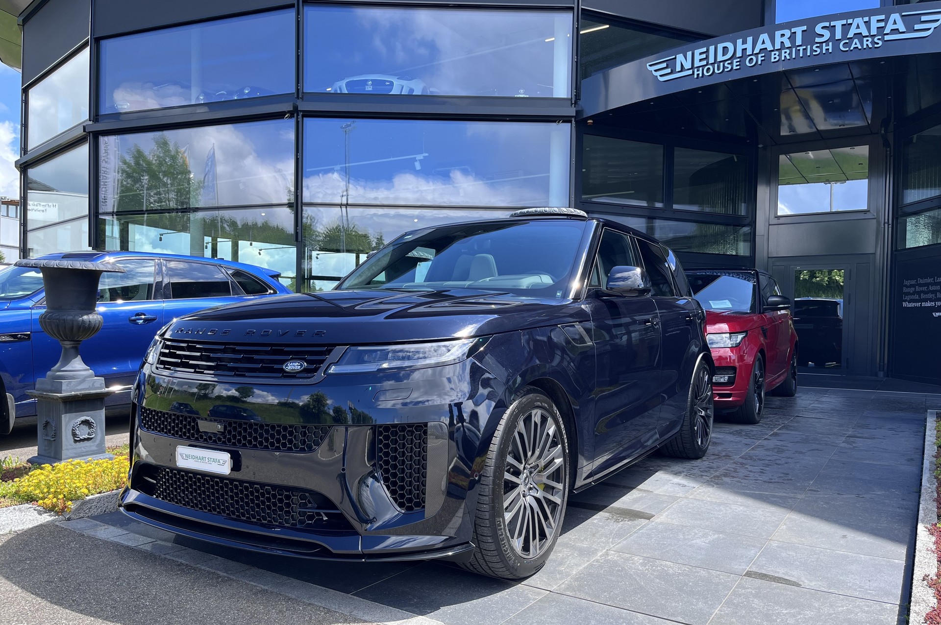 LAND ROVER Range Rover Sport P635 SV Edition Two-image-0