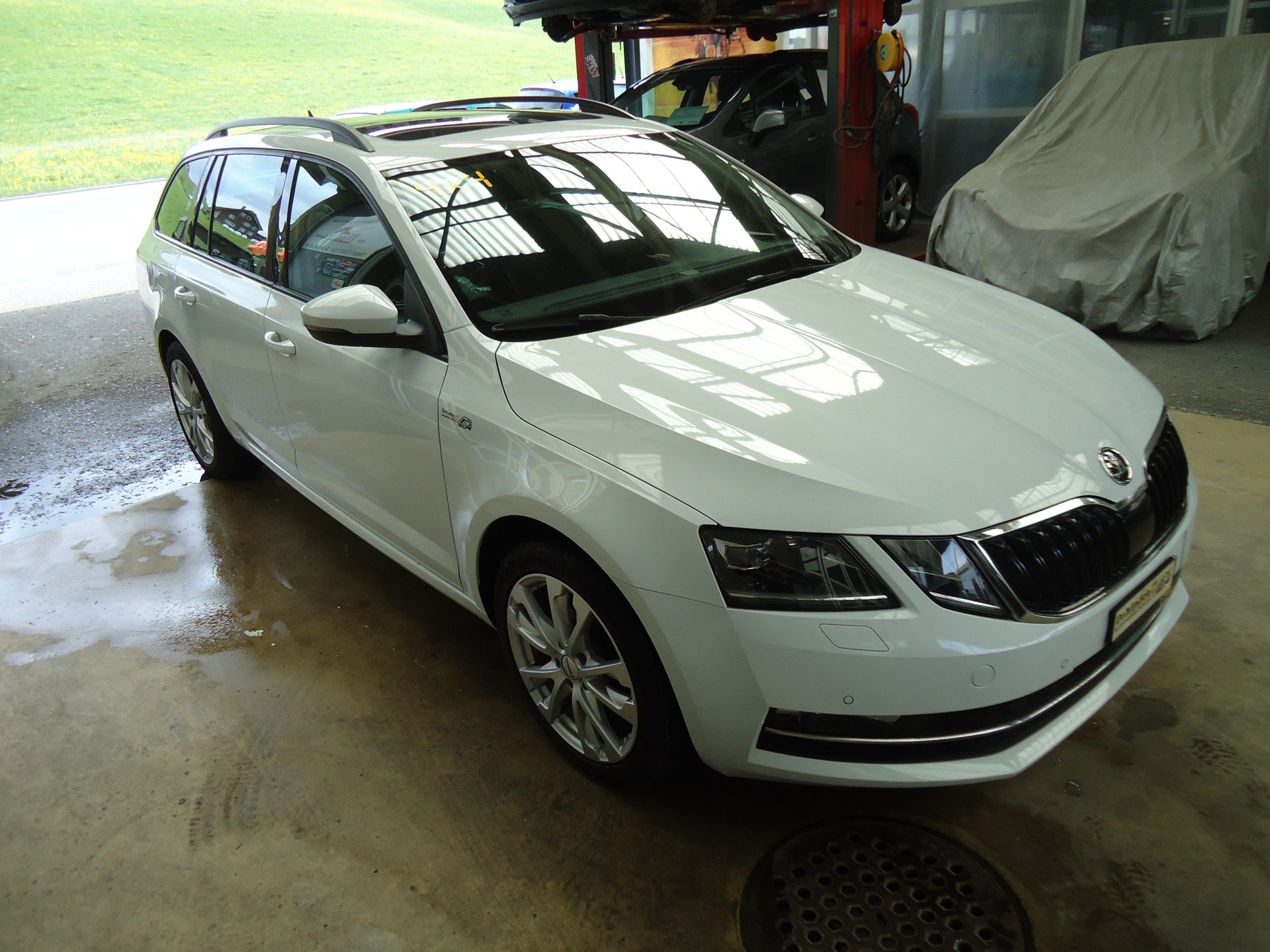 SKODA Octavia Combi 2.0 TDI RS Prag 4x4 DSG