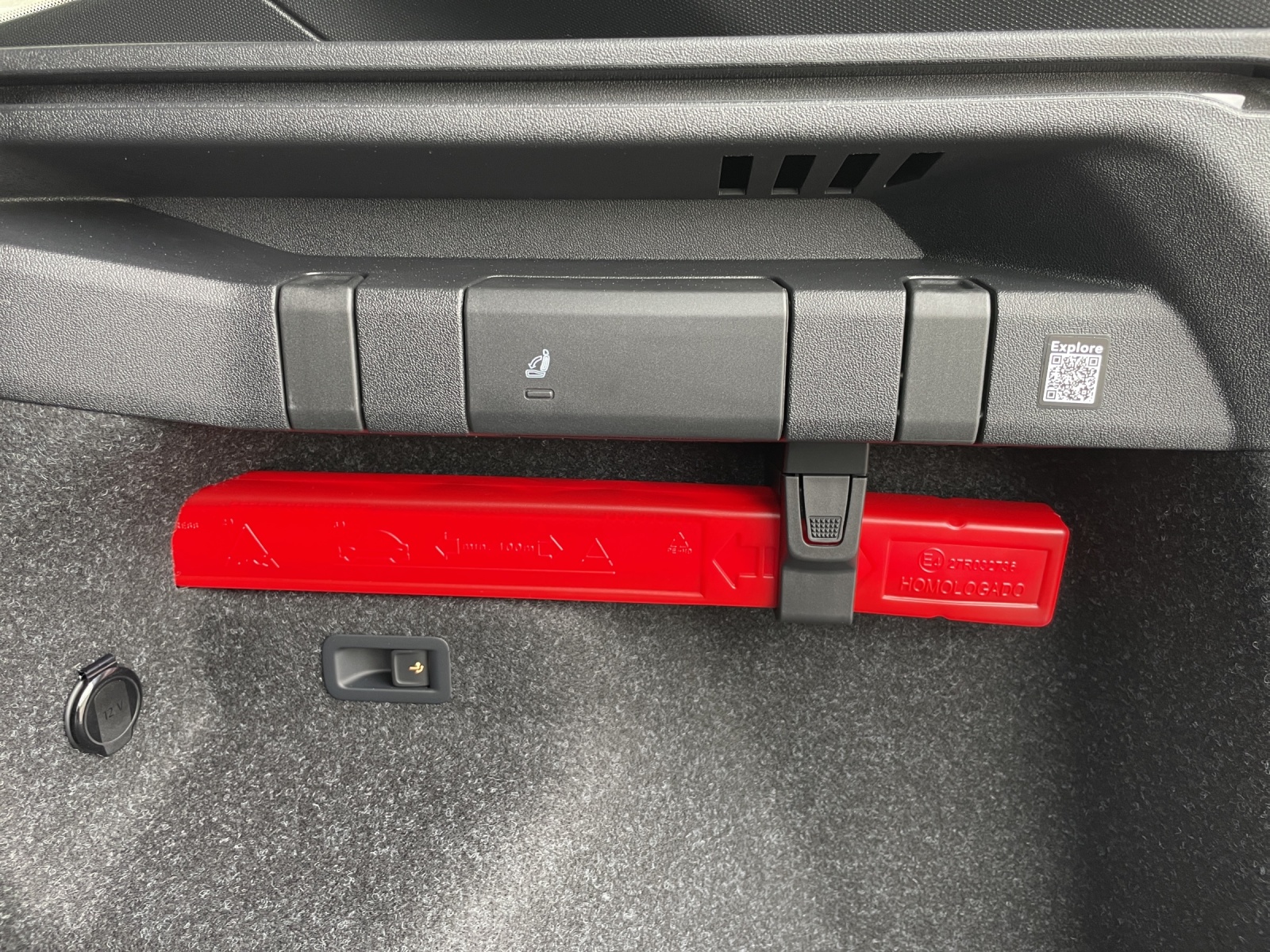 SKODA Enyaq 4x4 RS-image-15