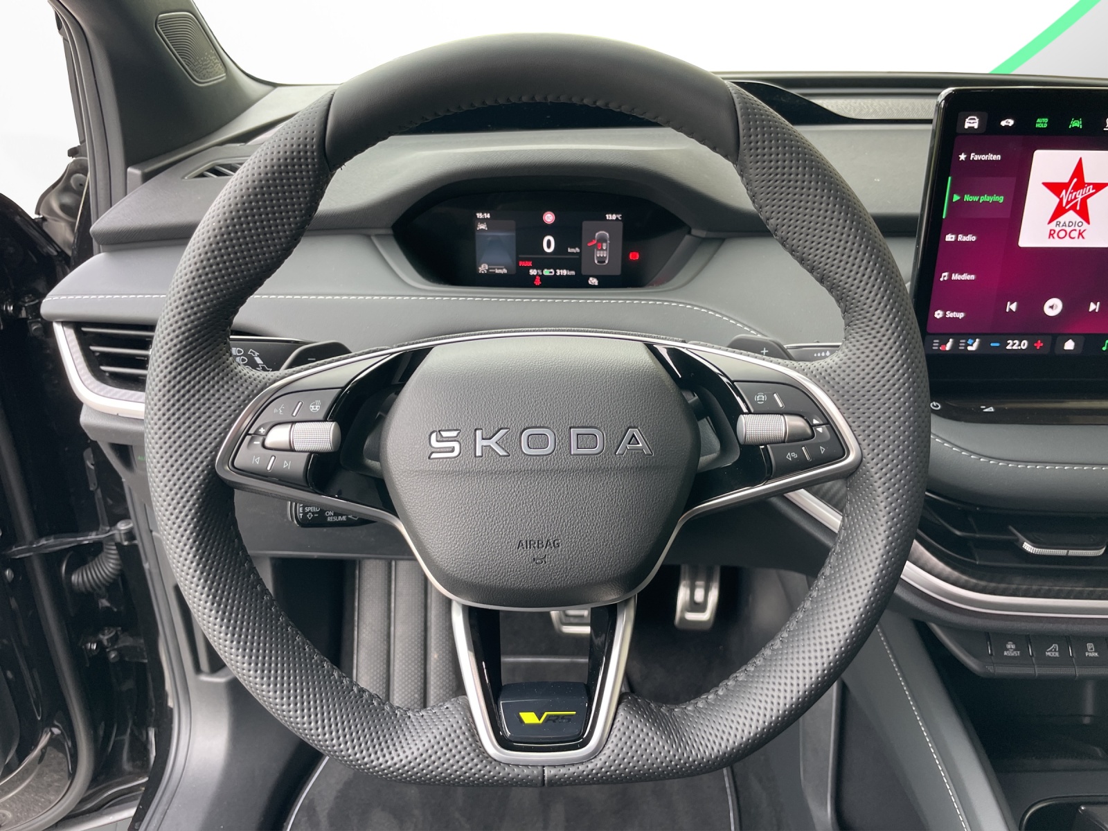 SKODA Enyaq 4x4 RS-image-7