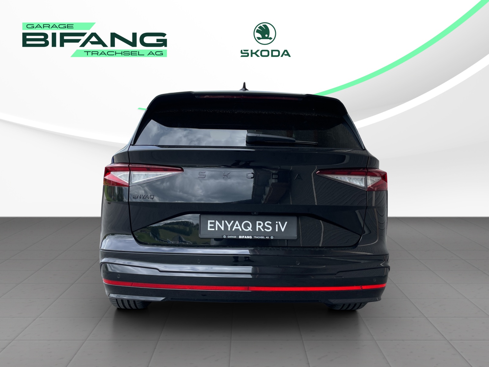 SKODA Enyaq 4x4 RS-image-4