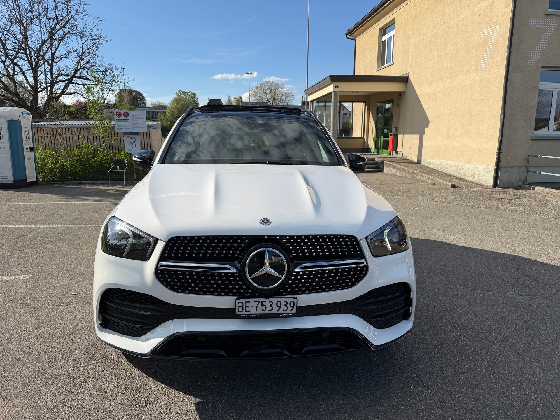MERCEDES-BENZ GLE 350 d AMG Line 4matic-image-3