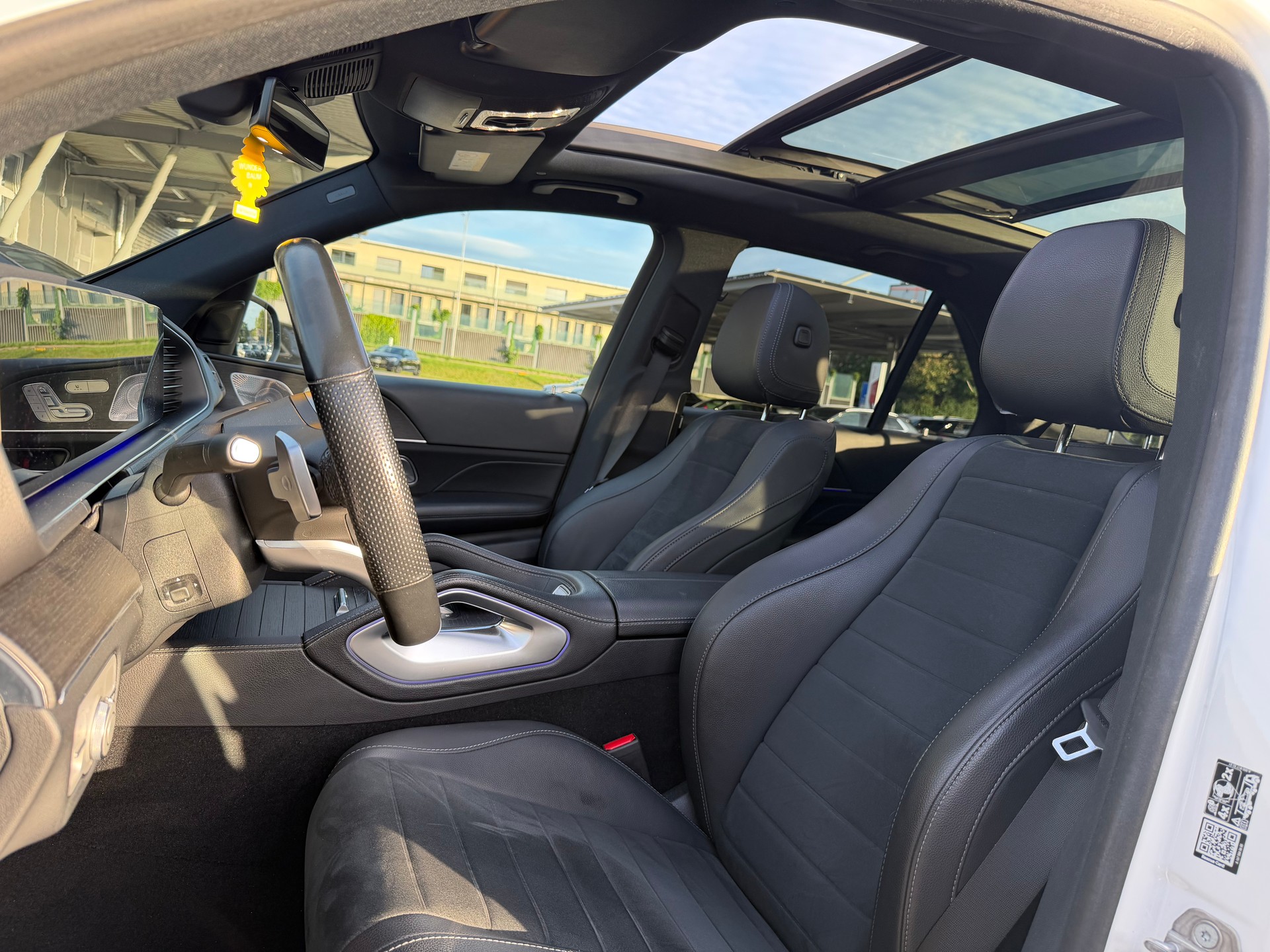 MERCEDES-BENZ GLE 350 d AMG Line 4matic-image-6