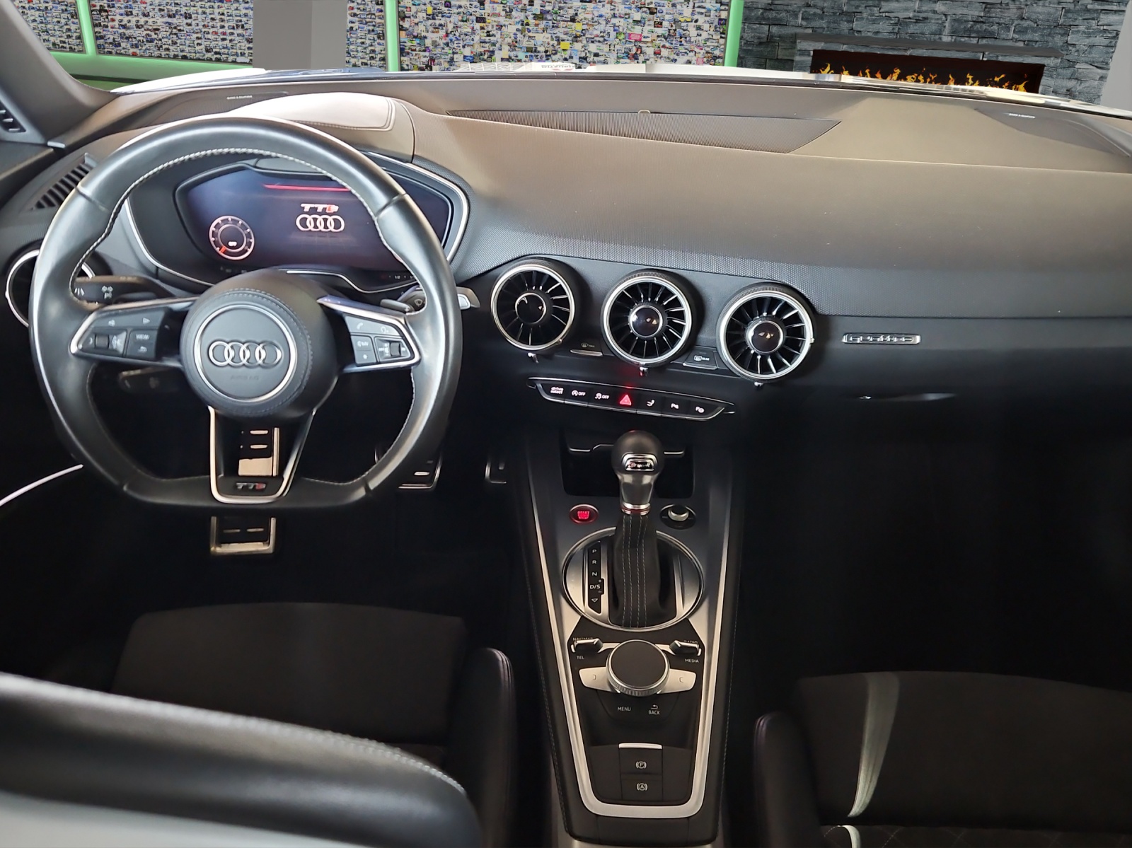 AUDI TTS Coupé 2.0 TFSI quattro S-tronic-image-7