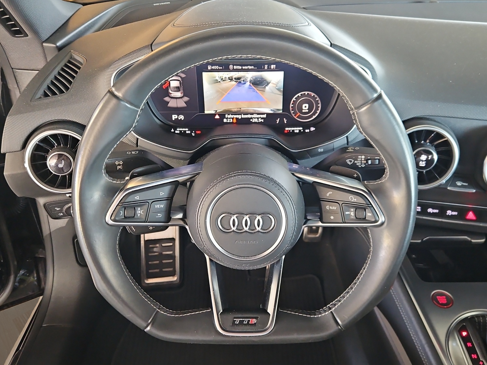 AUDI TTS Coupé 2.0 TFSI quattro S-tronic-image-10