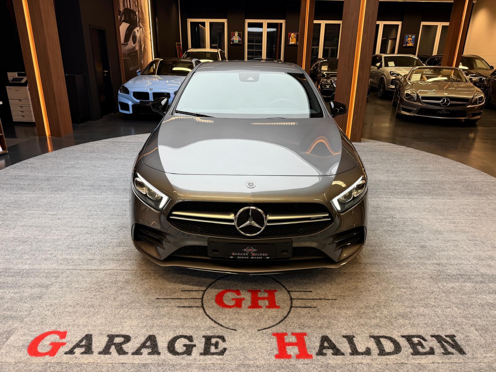 MERCEDES-BENZ A 35 AMG 4matic-showroom-element-2