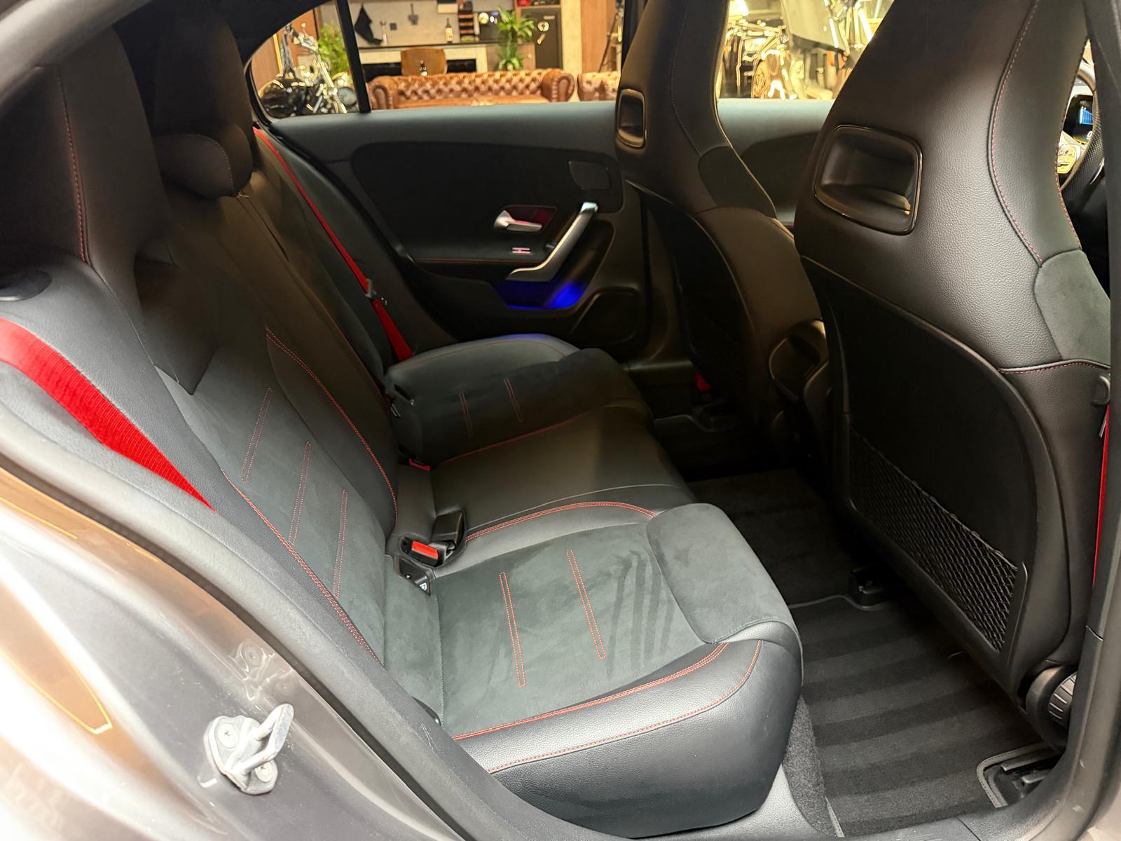 MERCEDES-BENZ A 35 AMG 4matic-image-18