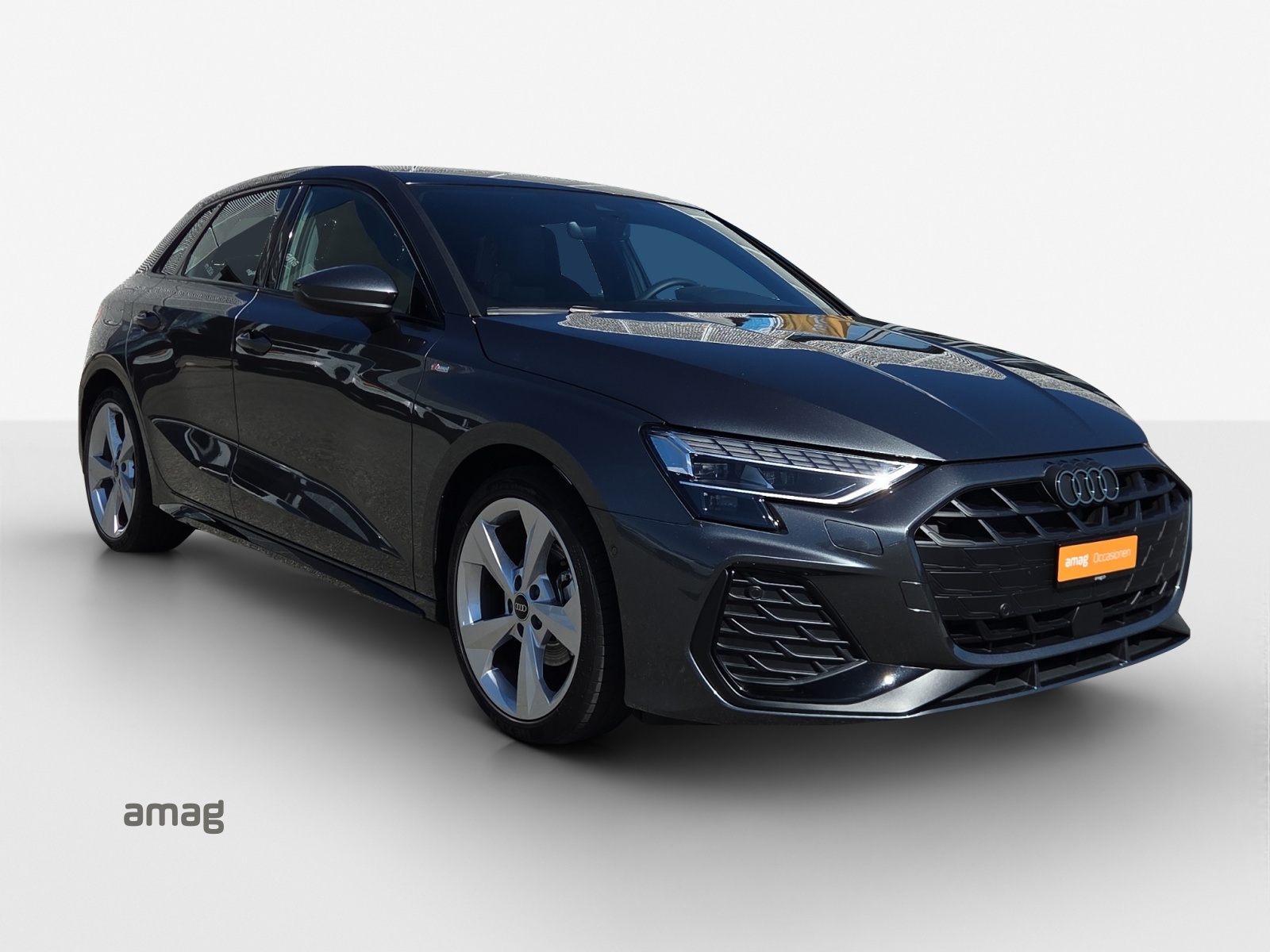 AUDI A3 Sportback 35 TFSI S line S-tronic-image-2