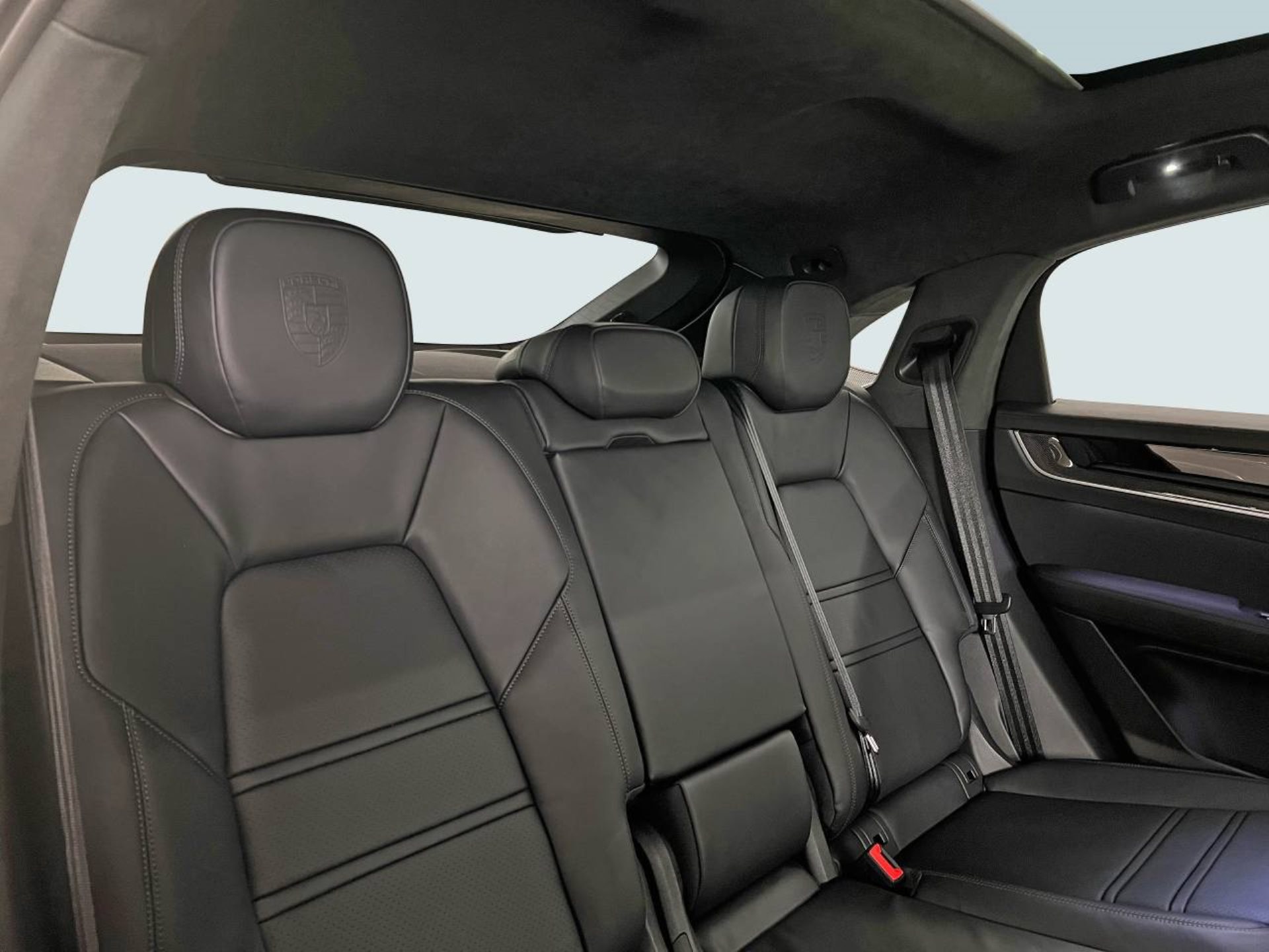 PORSCHE Cayenne Turbo E-Hybrid Coupé-image-22