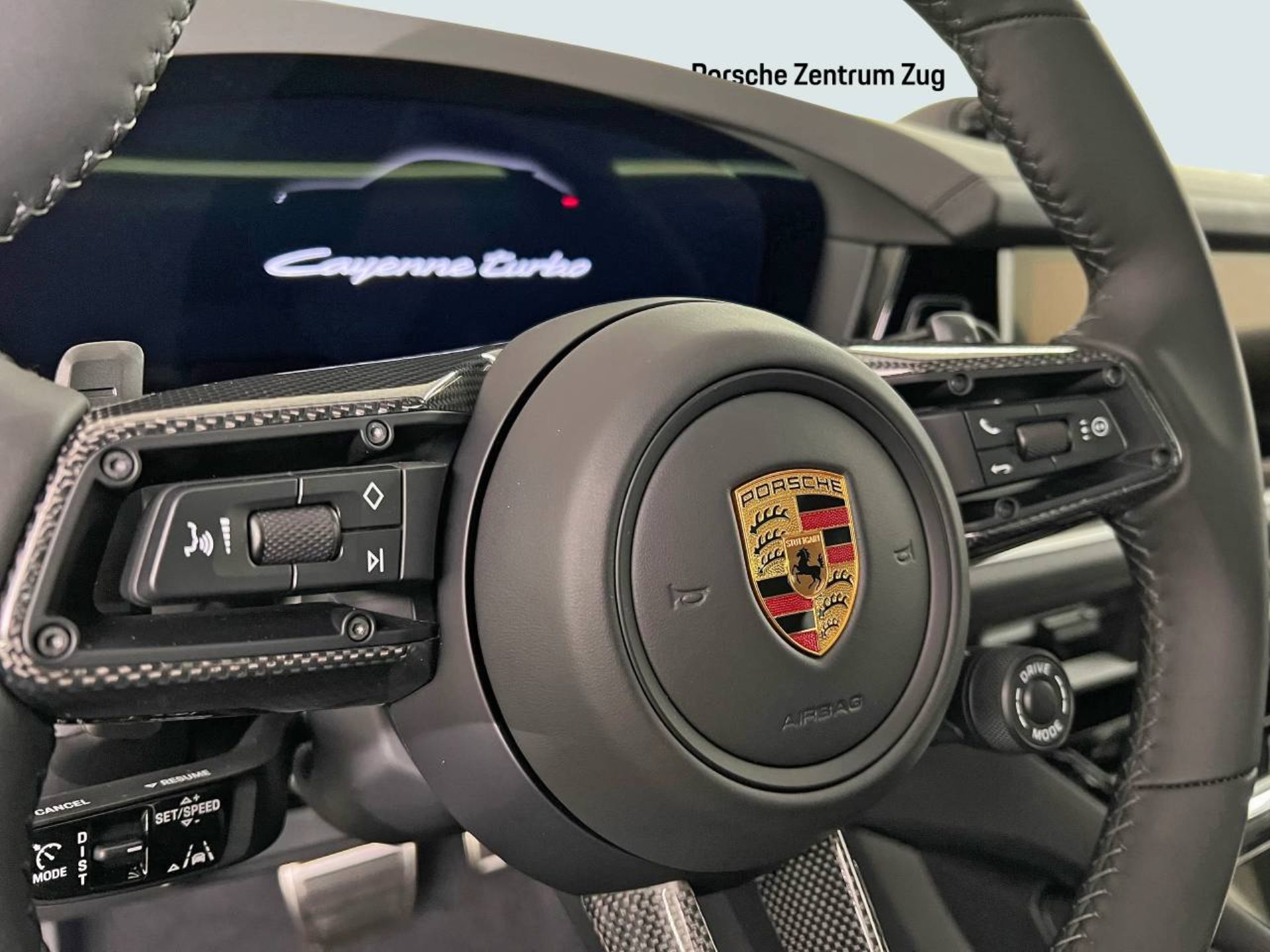 PORSCHE Cayenne Turbo E-Hybrid Coupé-image-14