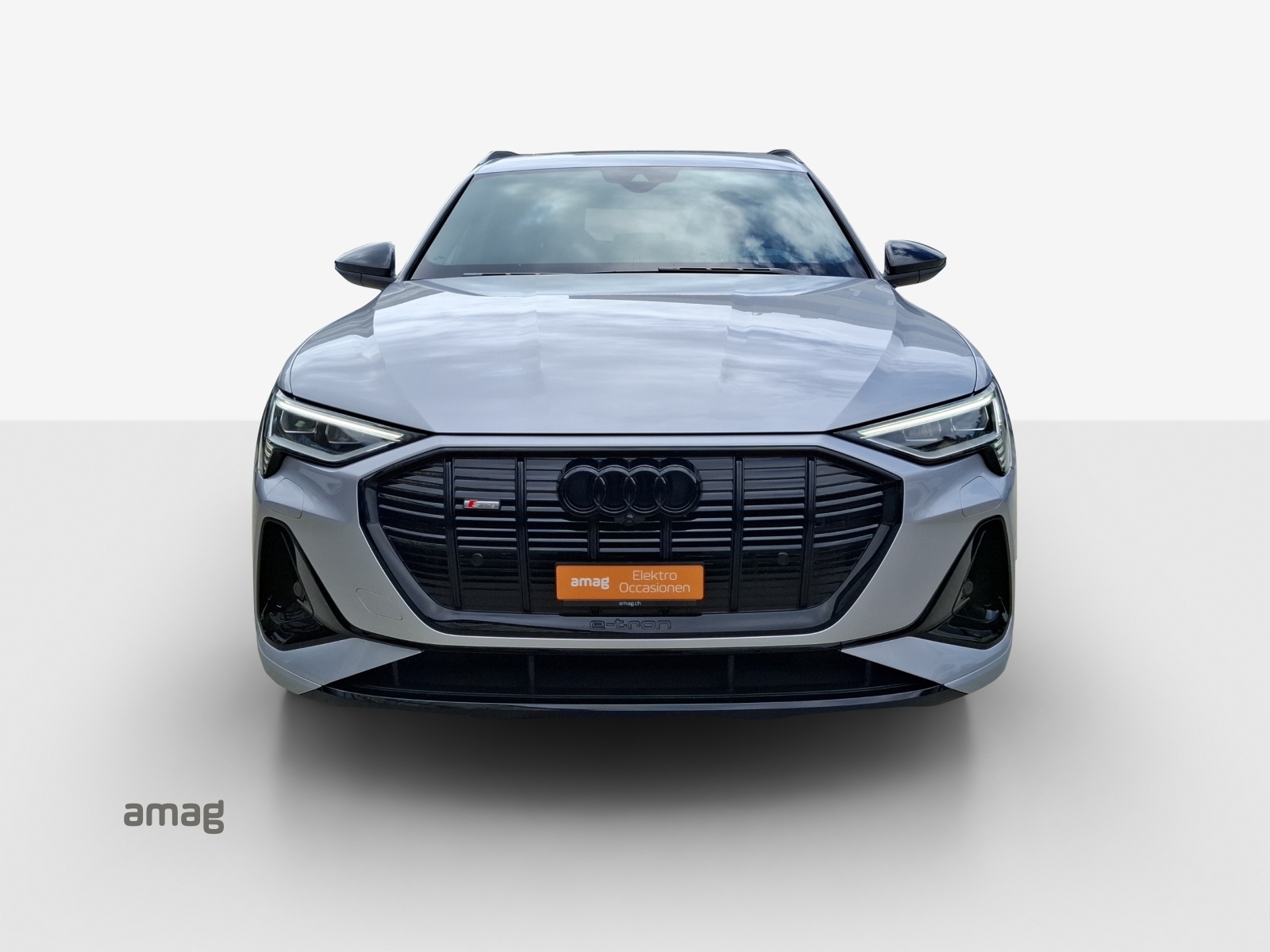 AUDI e-tron 55 S Line Black Edition quattro-image-7