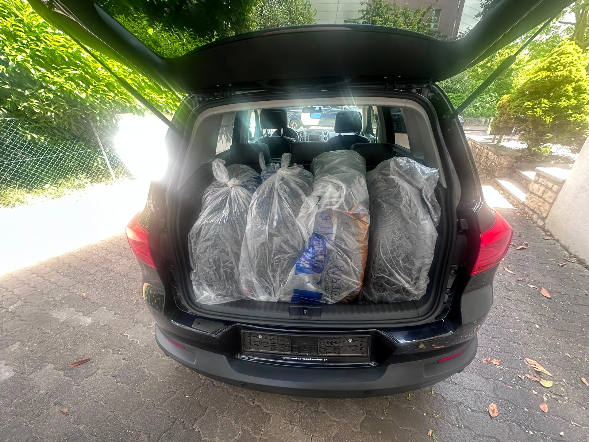 VW TIGUAN 1.4 - TSI - BLUE MOTION - "TREND & FUN" 4x2-image-11