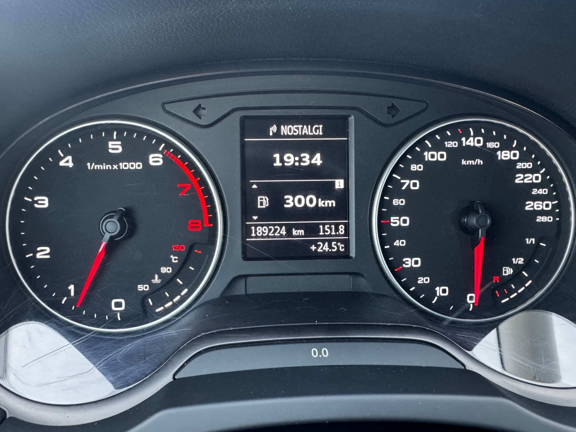 AUDI A3 Sportback 1.4 TFSI Attraction-image-12