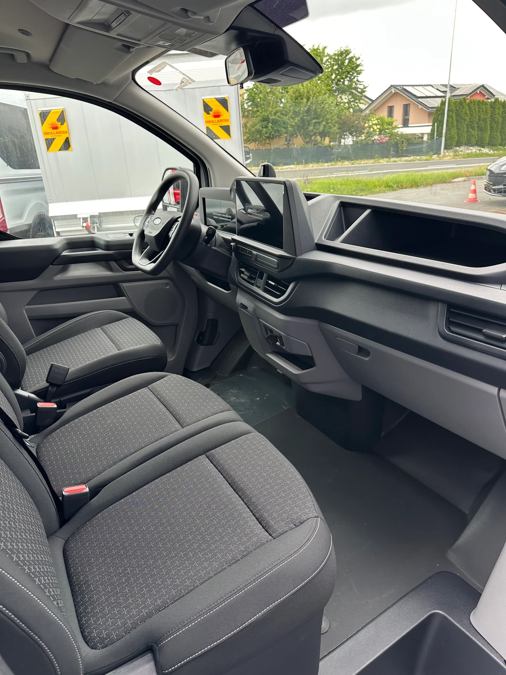 FORD Transit C combi 340 L2 2.5 Dur Trend/PHEV-image-11