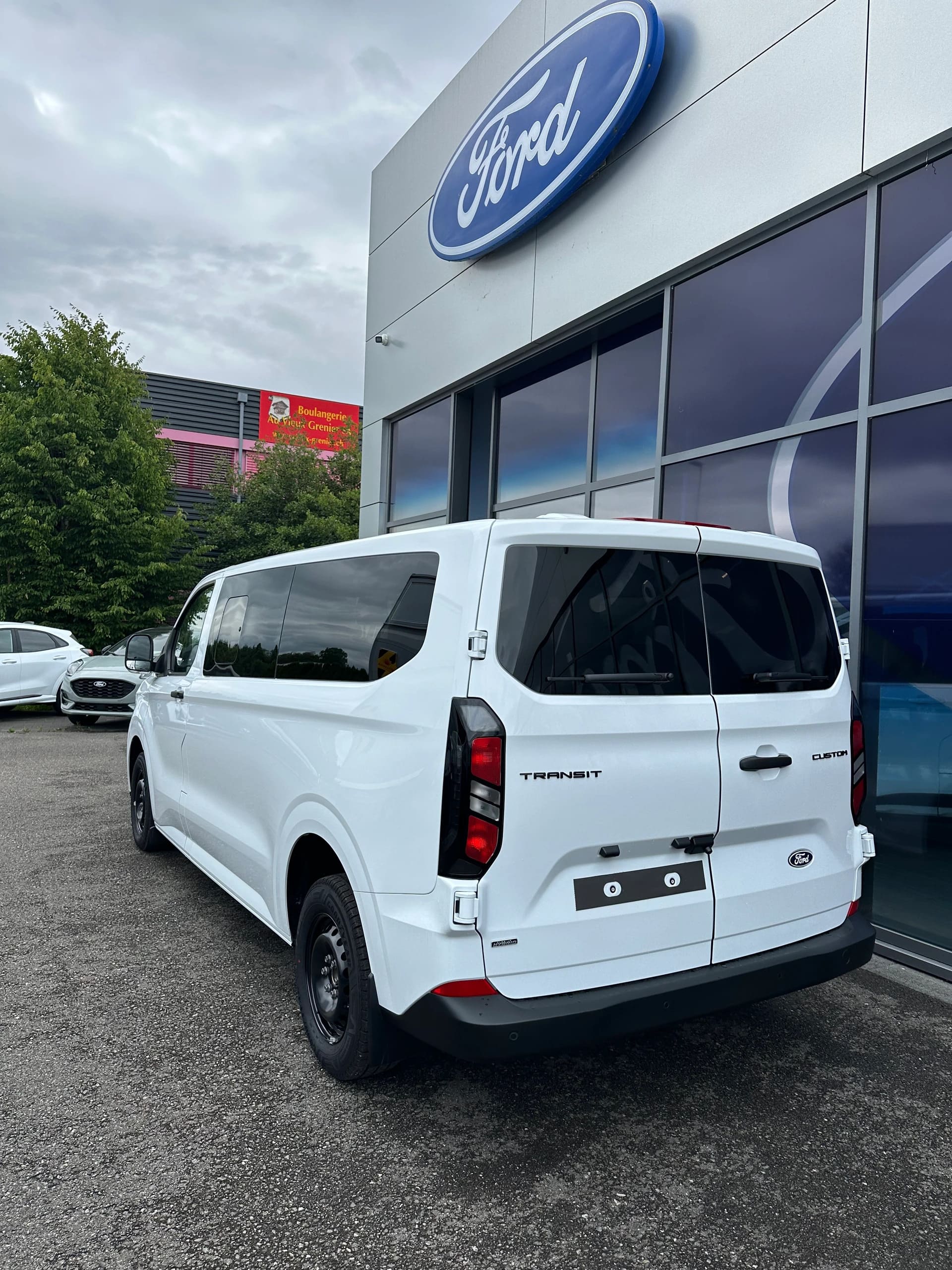 FORD Transit C combi 340 L2 2.5 Dur Trend/PHEV-image-3