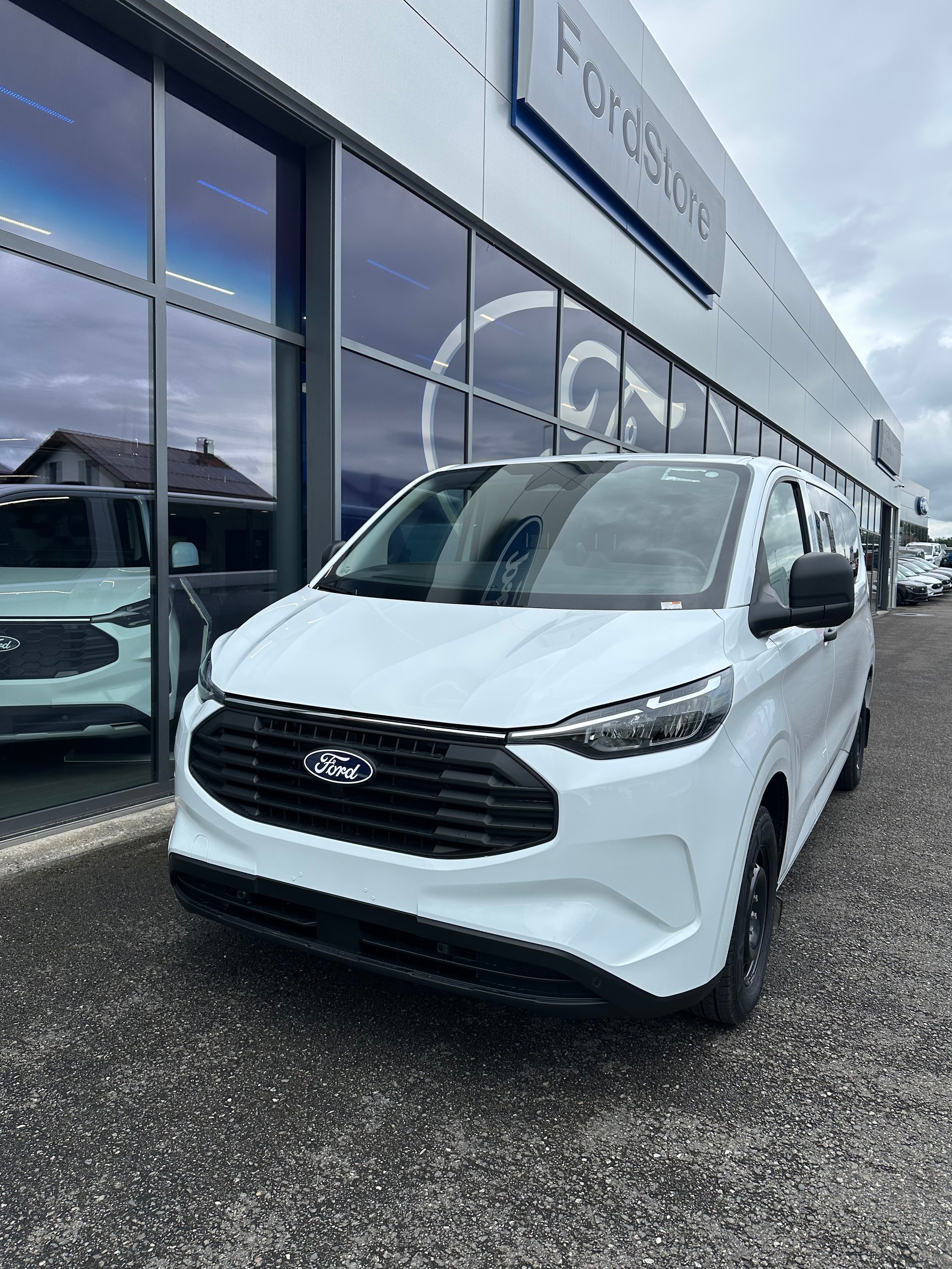 FORD Transit C combi 340 L2 2.5 Dur Trend/PHEV-image-0