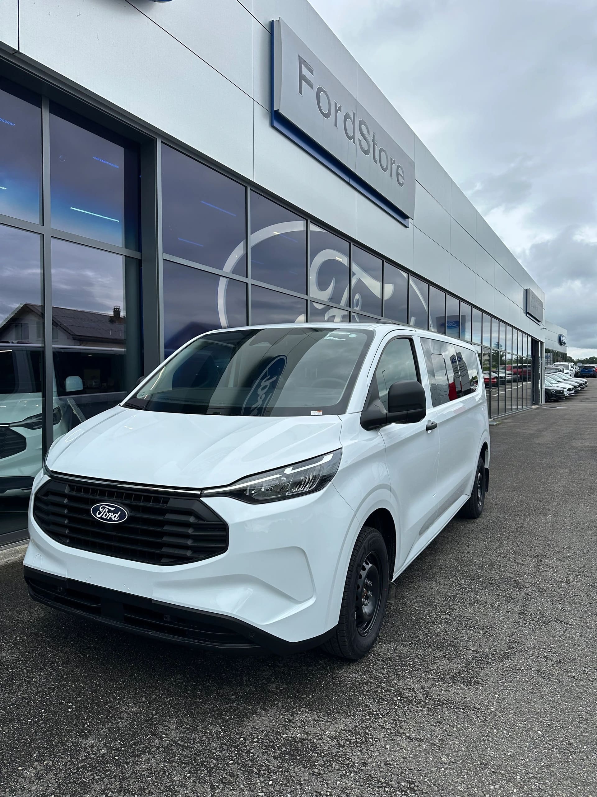 FORD Transit C combi 340 L2 2.5 Dur Trend/PHEV-image-1
