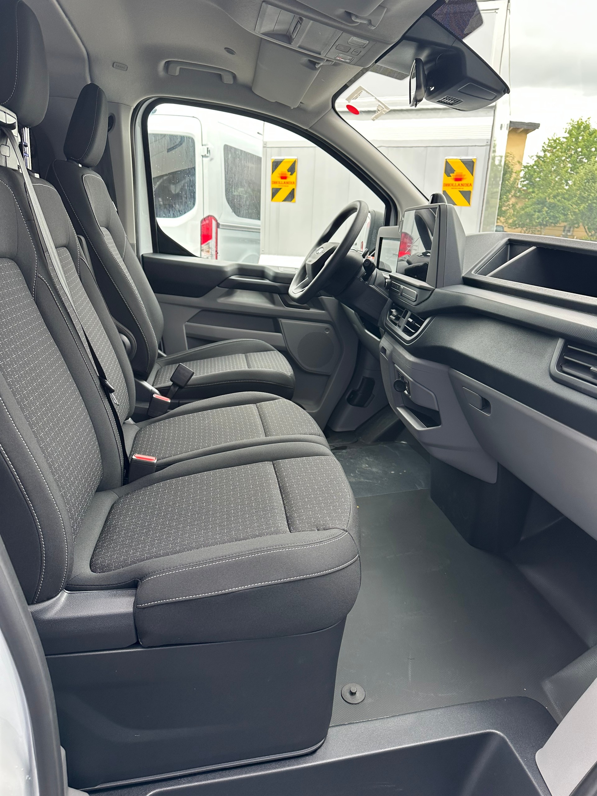 FORD Transit C combi 340 L2 2.5 Dur Trend/PHEV-image-12